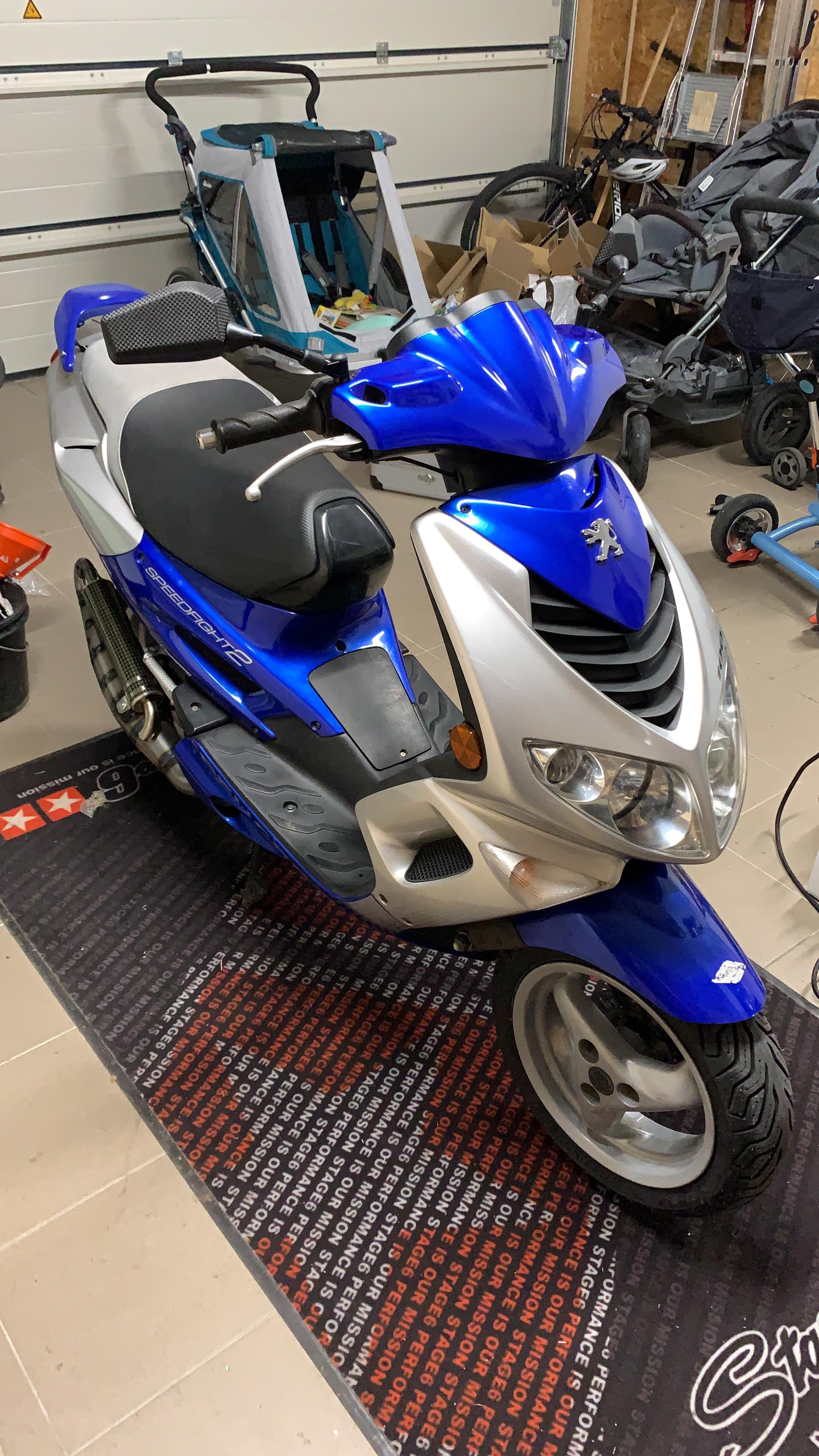 Finished my Peugeot Speedfight 2 100cc ( 2 stroke) a while ago. Pretty