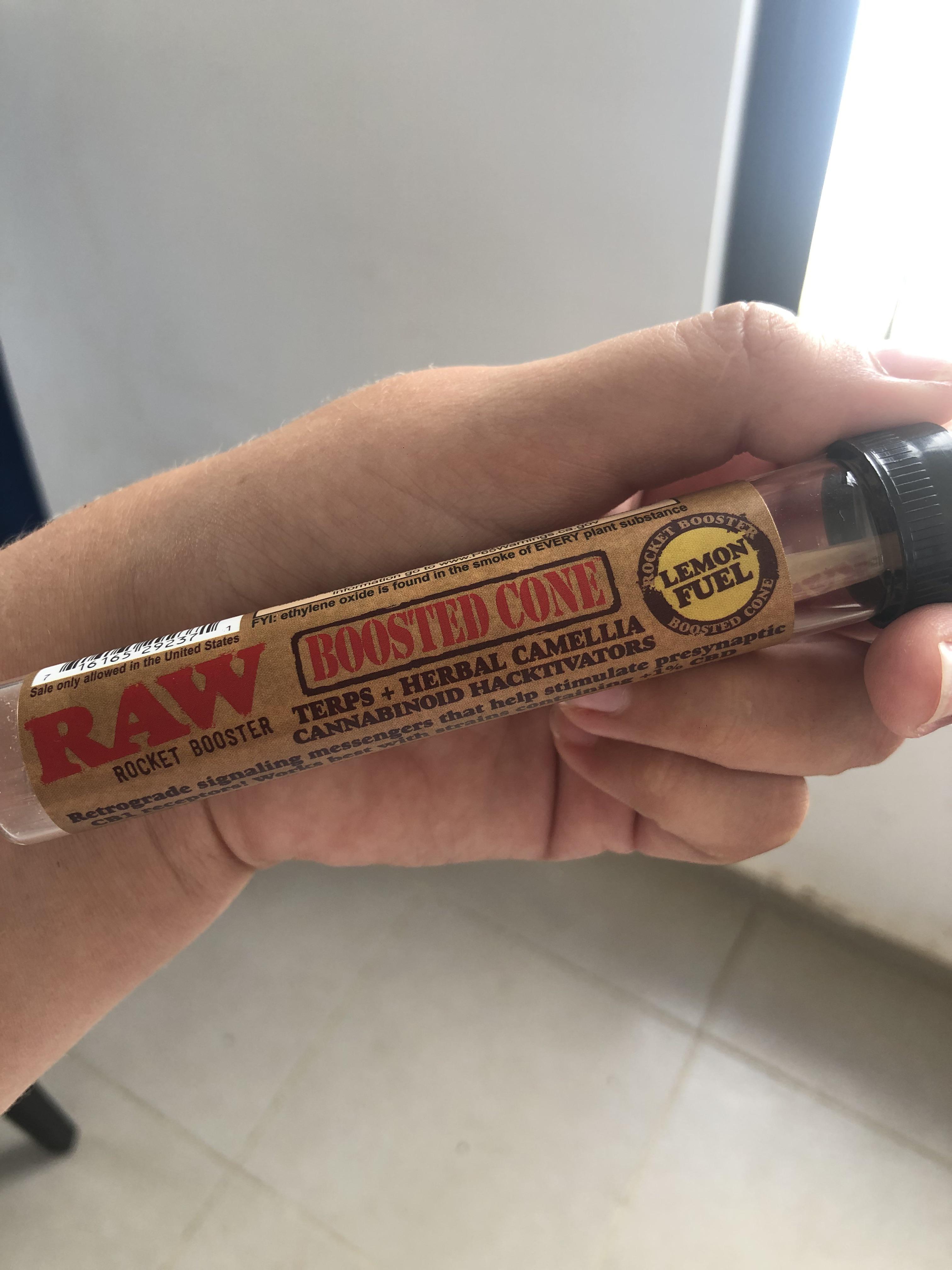 Have you guys tried these RAW boosted cones? First time I buy one r/weed
