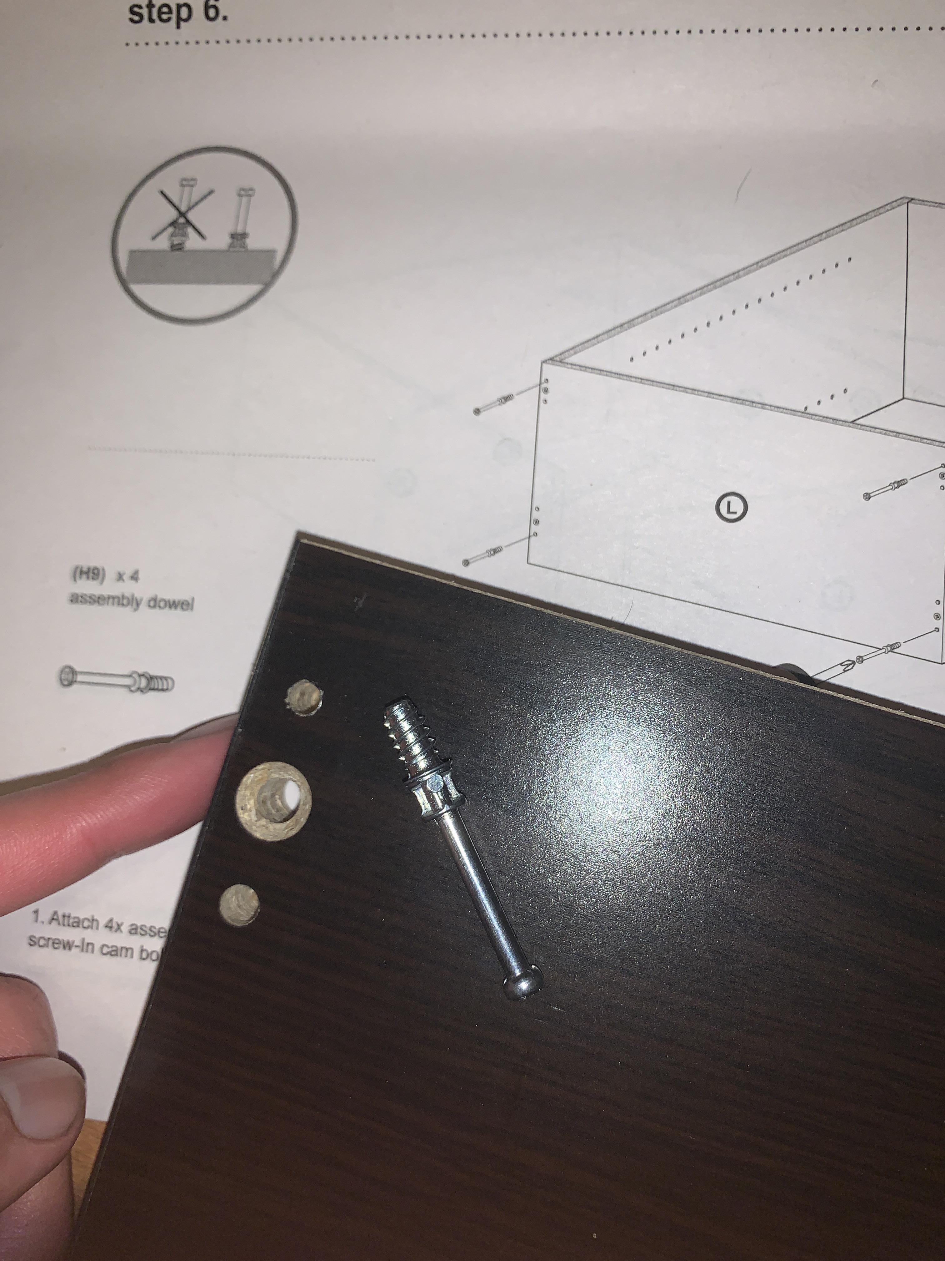 How do I assemble the 5 shelf bookcase from target? Having a issue