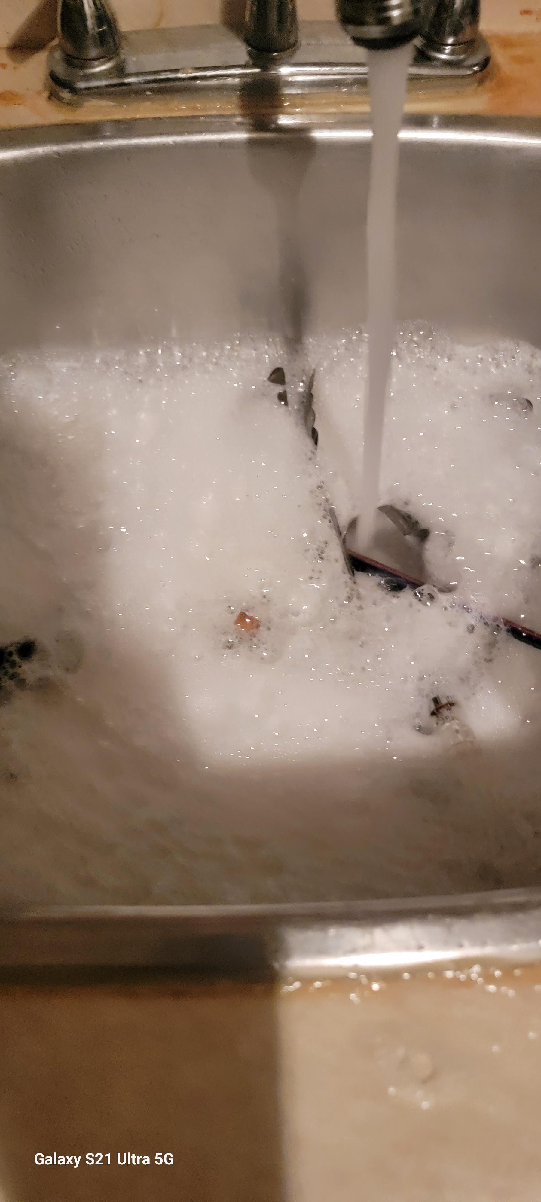 Sink filling up in apt? r/Plumbing