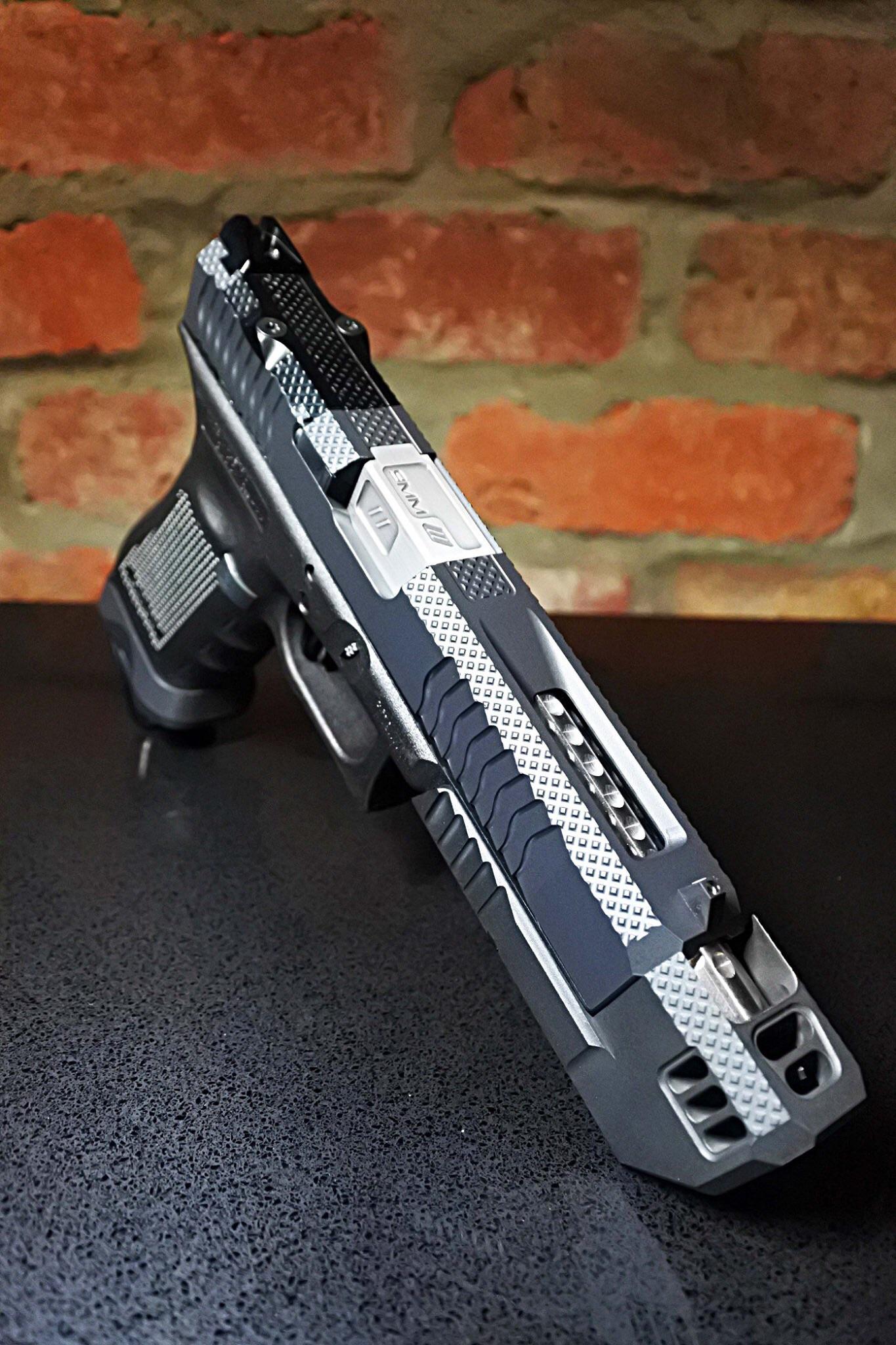 We have cool guns in Australia too r/guns