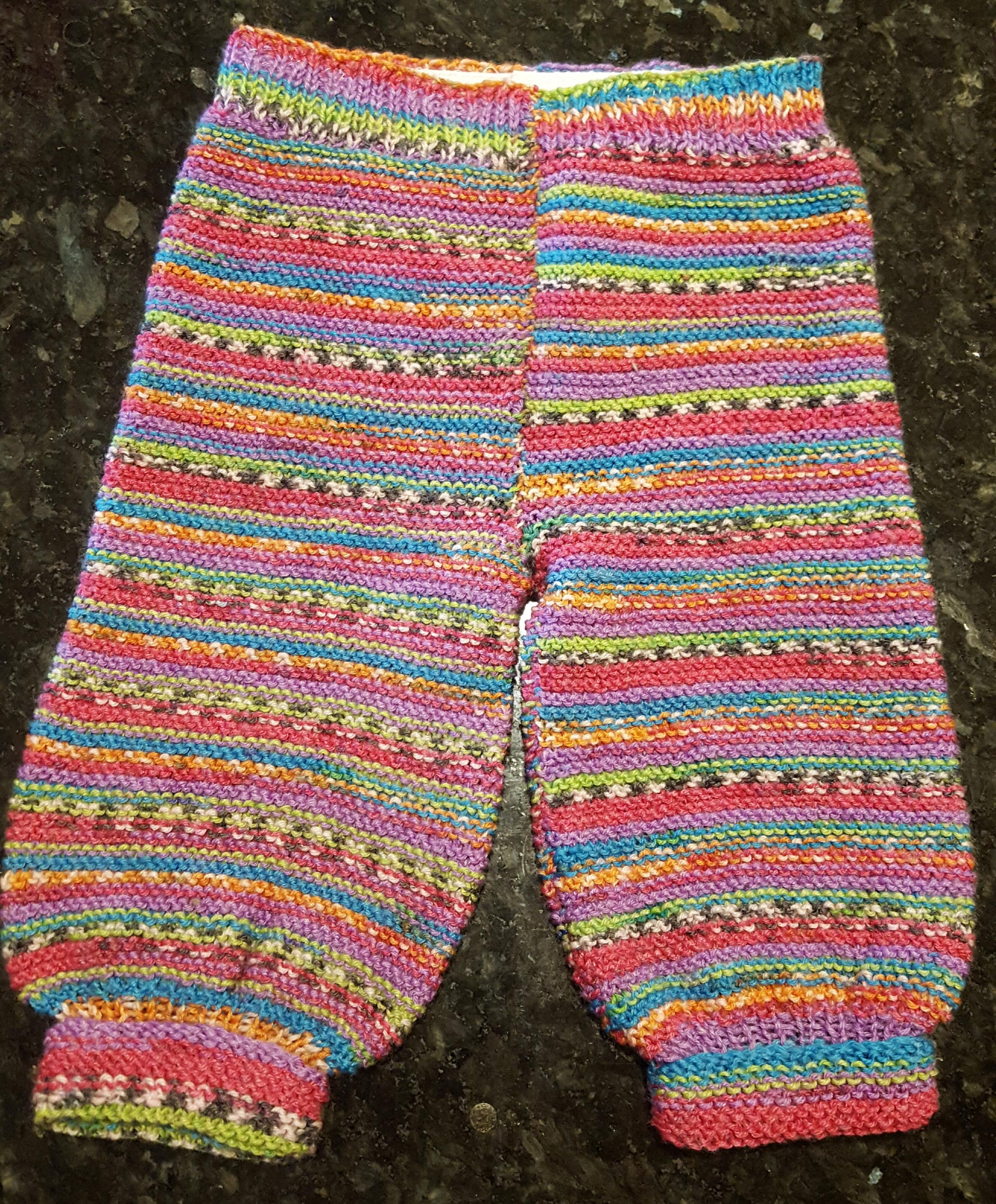 Newborn baby pants. Now to make a pair for twin 2!! r/knitting