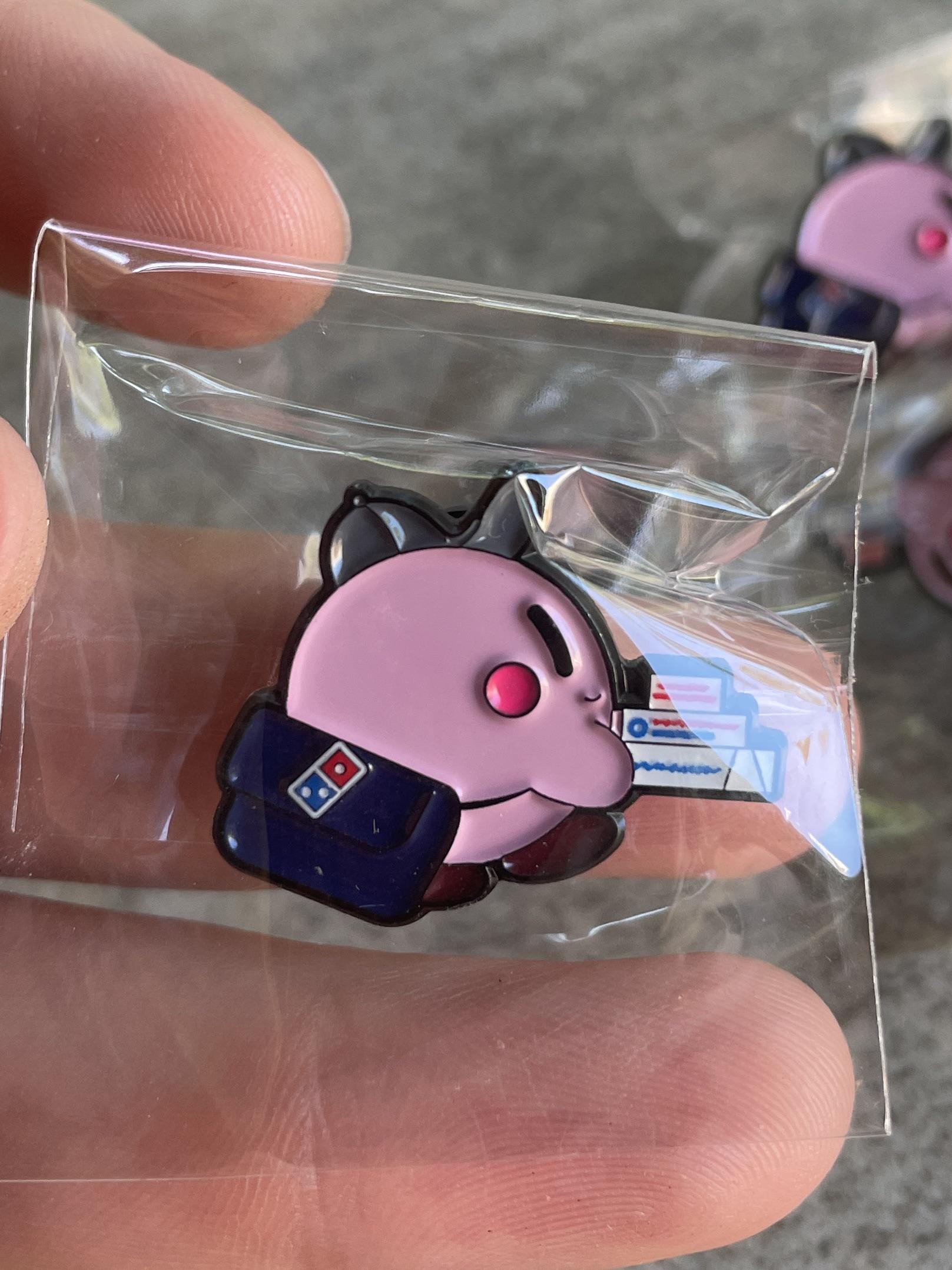 Kirby Pins 🥰 Dominos