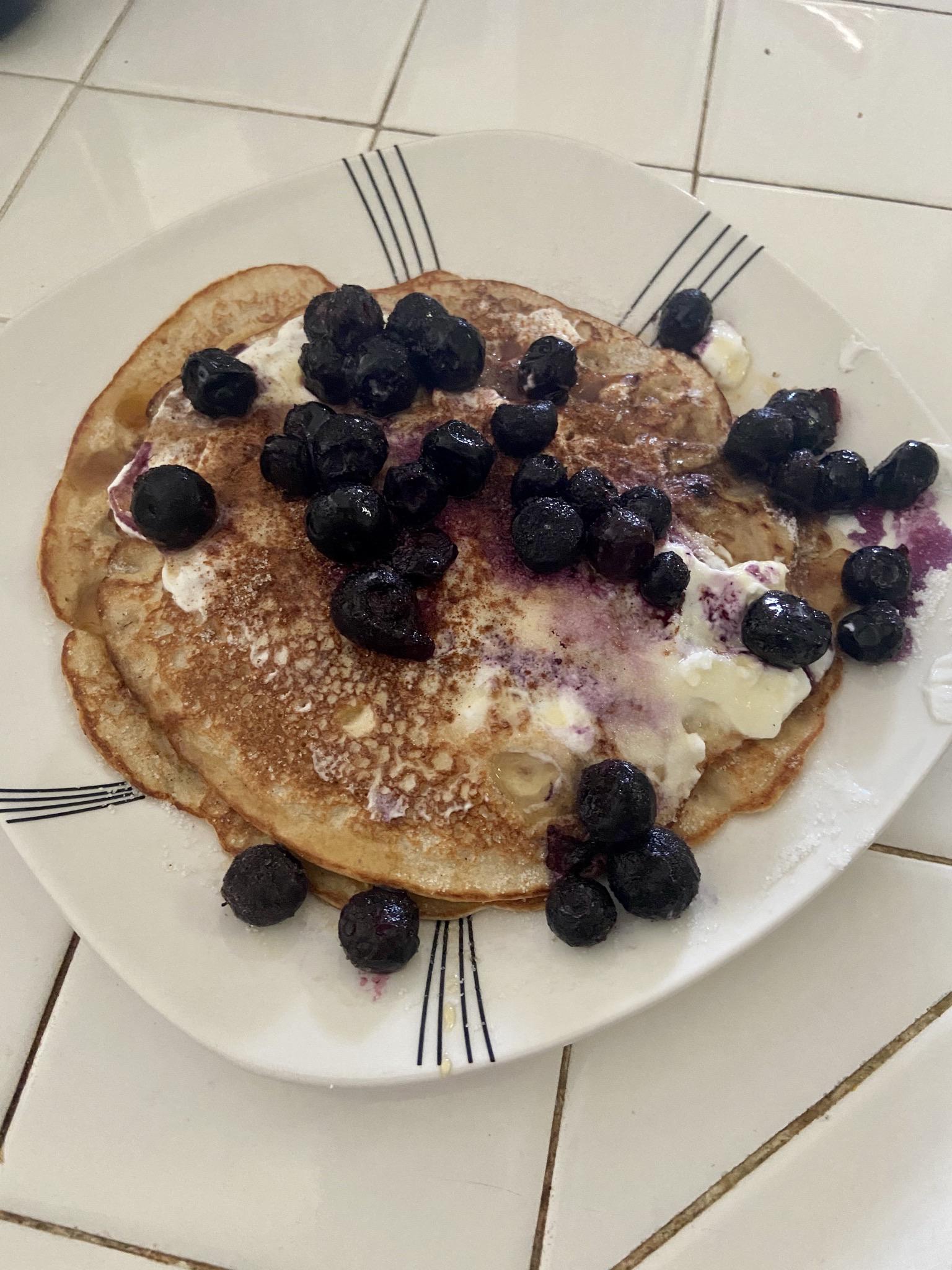 Huge Plate of Kodiak Pancakes! 323 Calories! r/Volumeeating