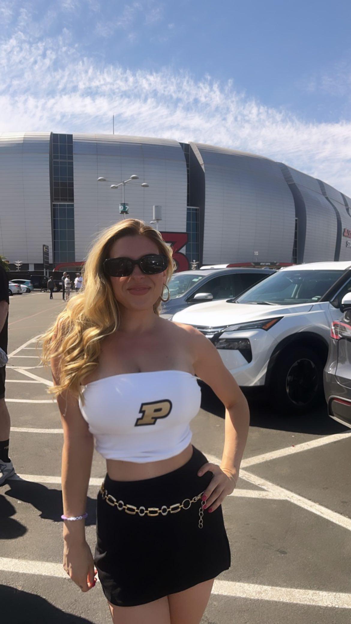 Taylor mathis-sportsgridtv : newswomen_hd