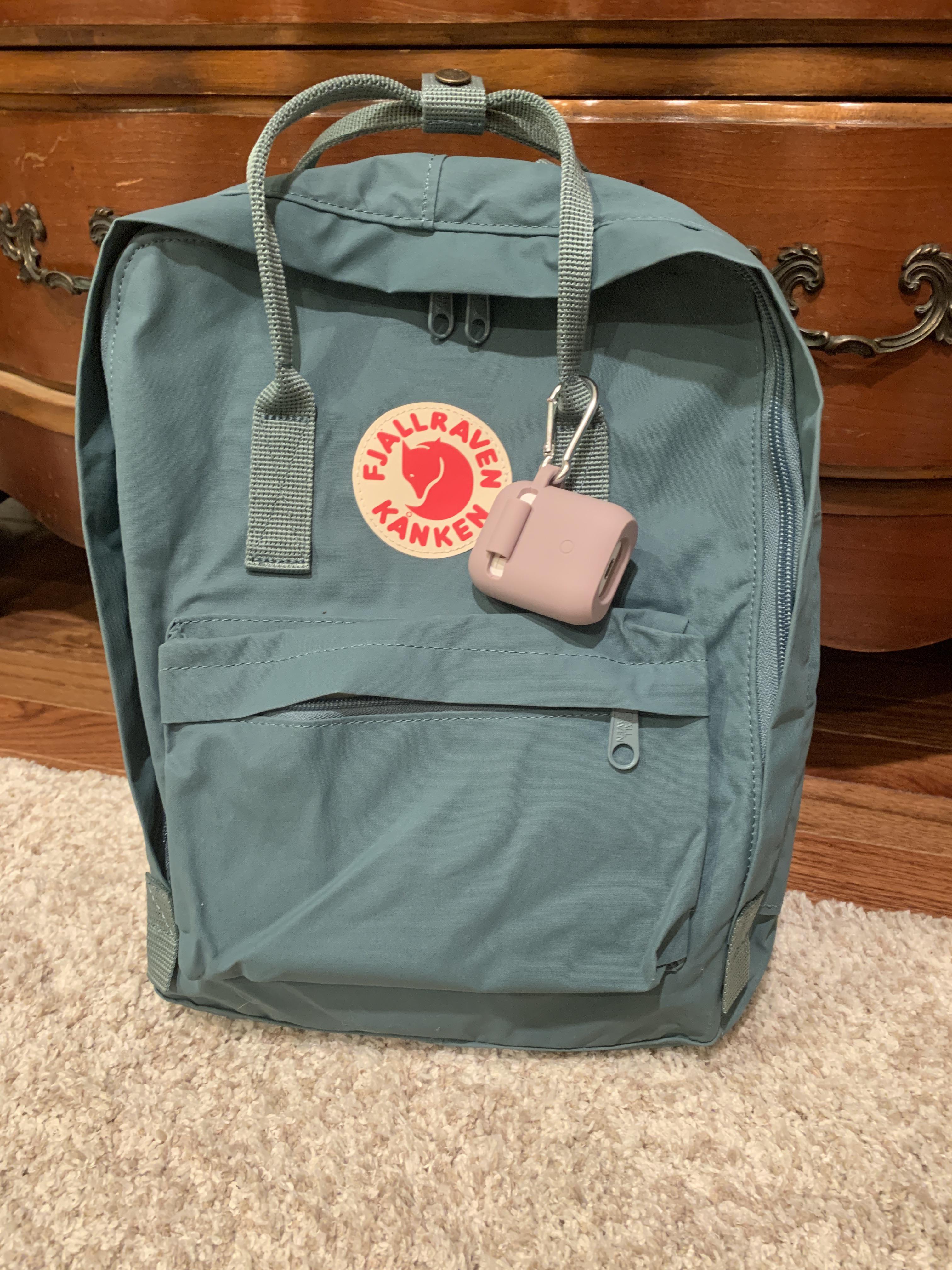 Got my first Kanken and I love it already (Frost Green) r/Fjallraven