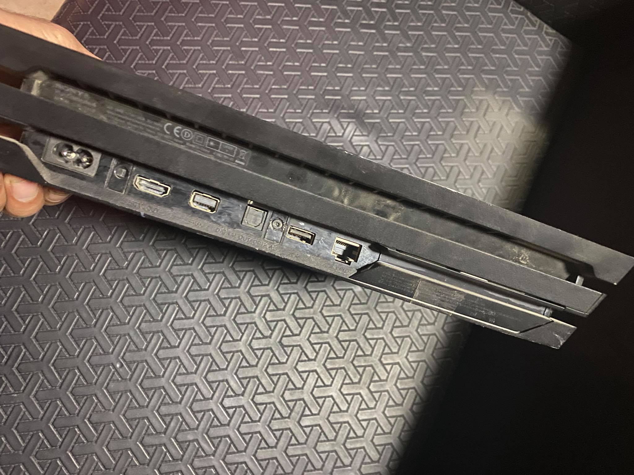 Looking to buy a used ps4 pro, does this unit looks bad? I've no idea