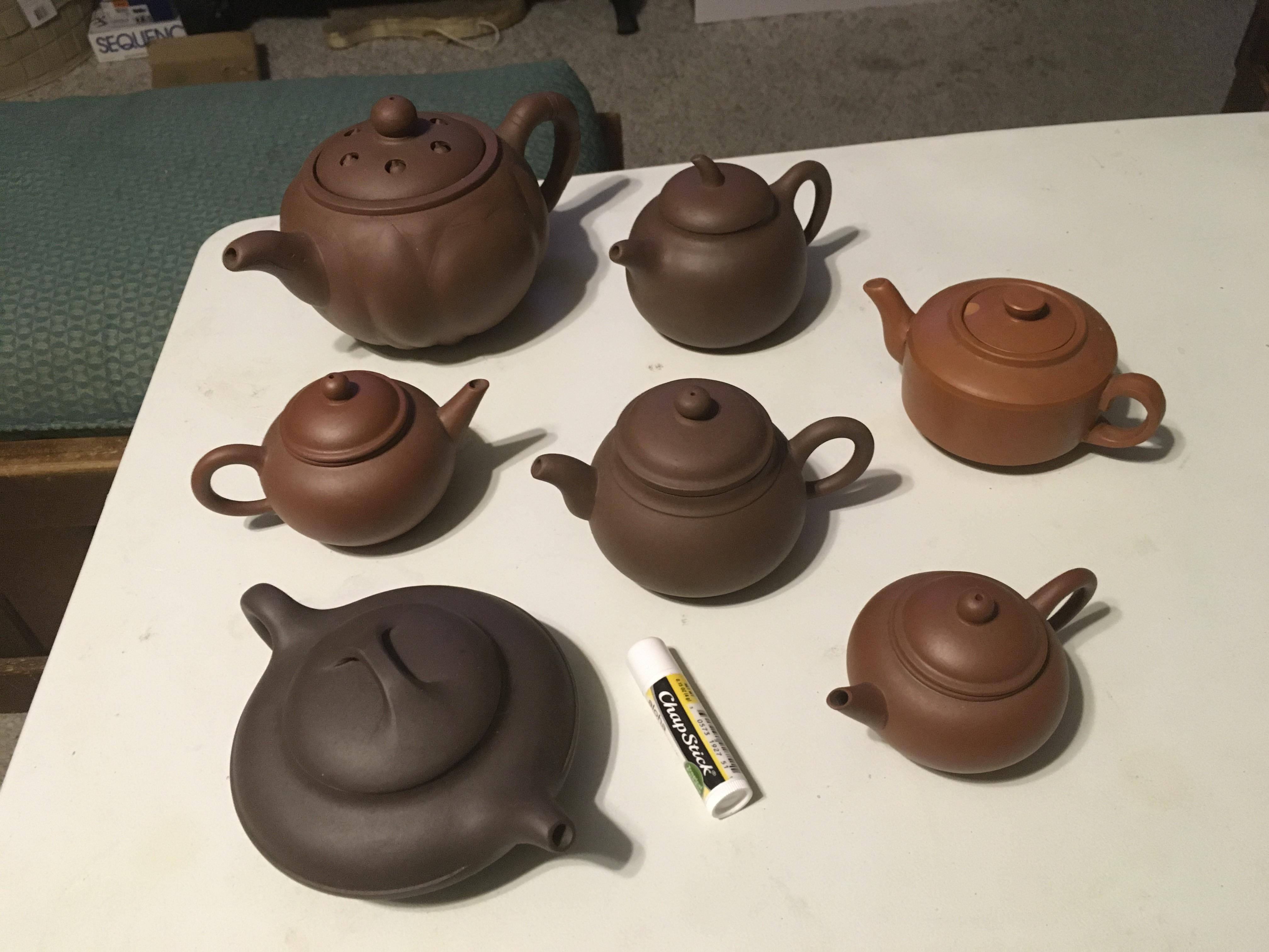 I won these great little teapots at a charity auction... r/tea
