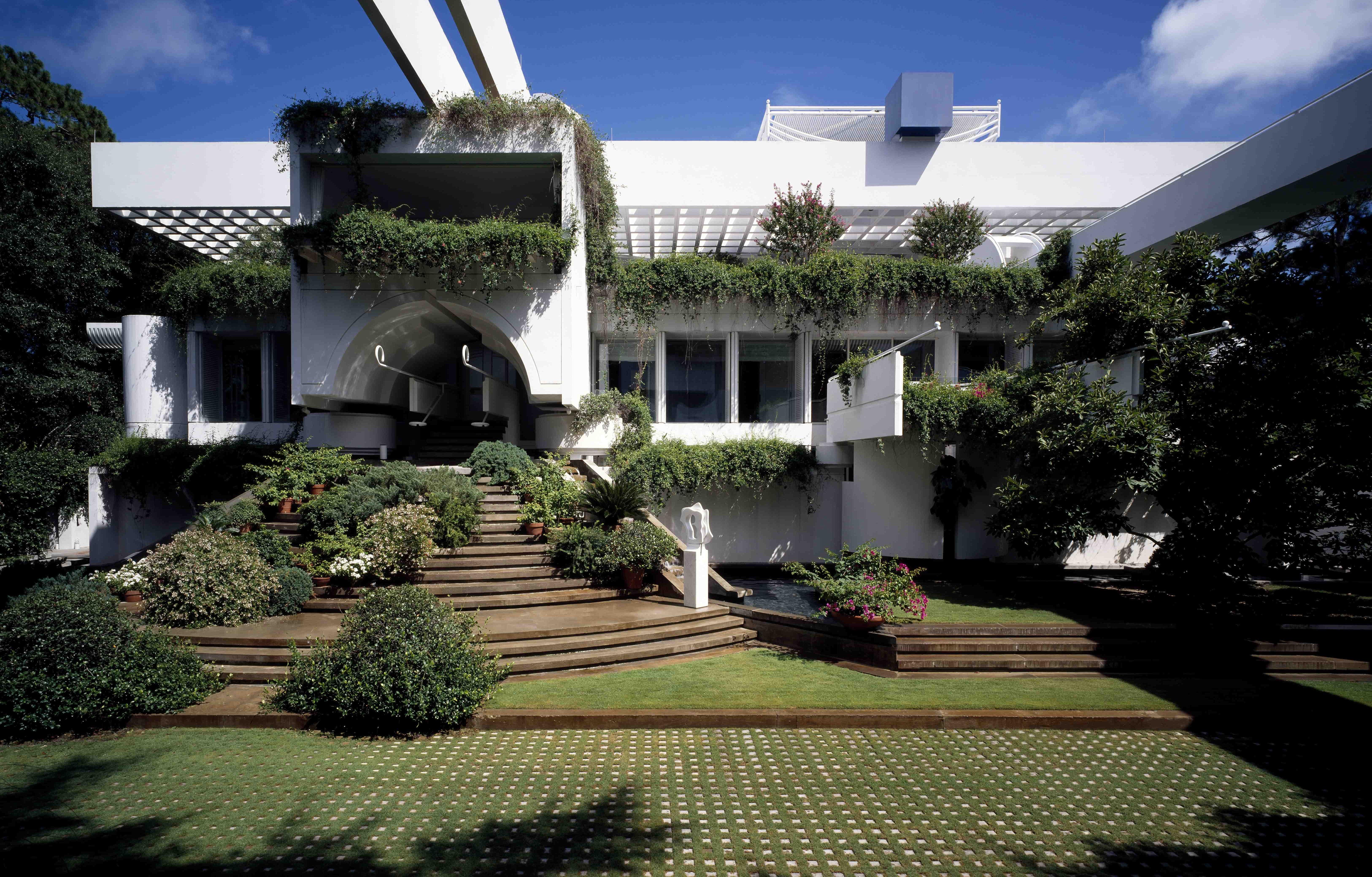 Entelechy II designed by John Portman in Sea Island USA