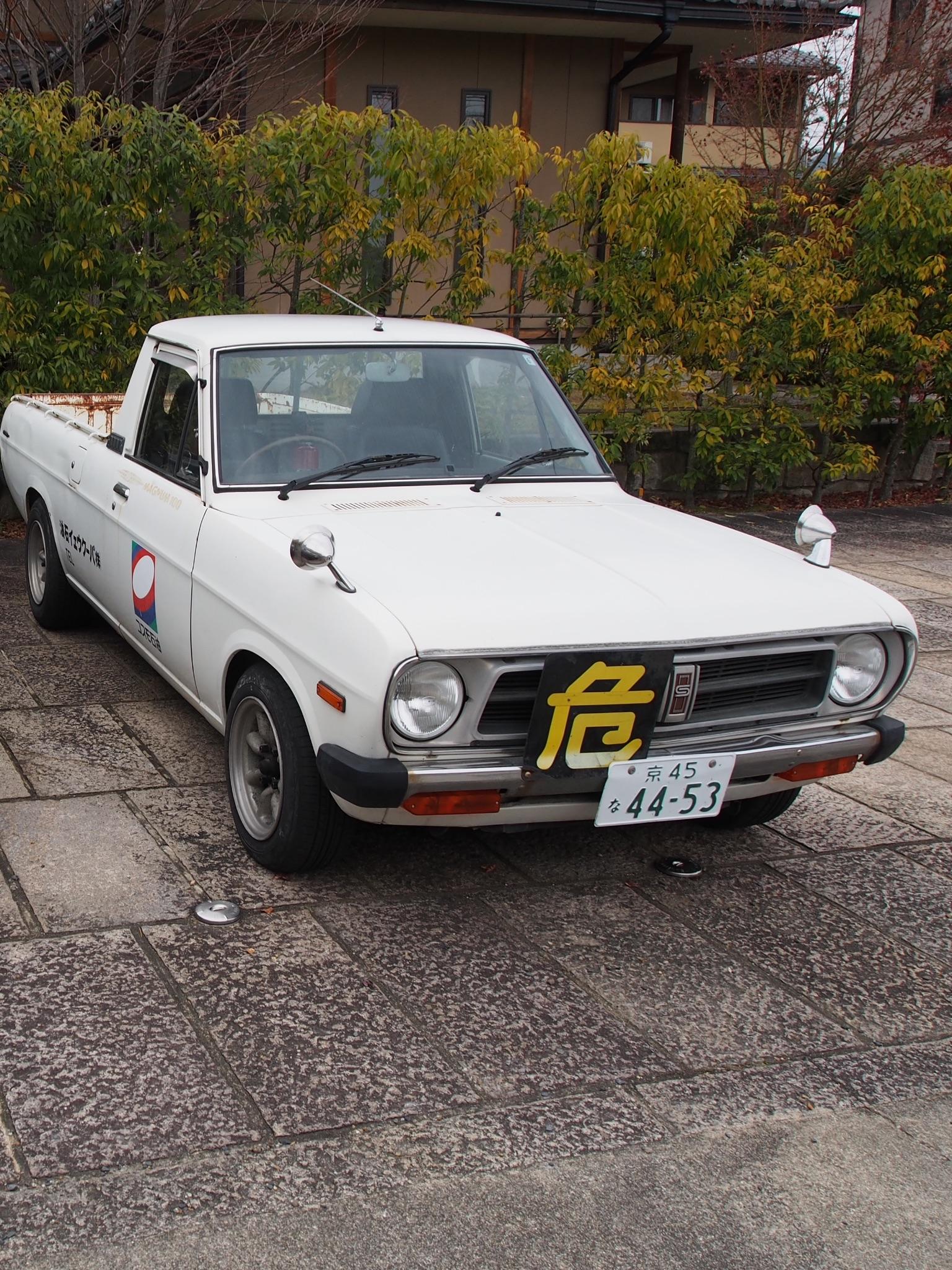 Saw this pickup in Kyoto, Japan. What is it? r/namethatcar