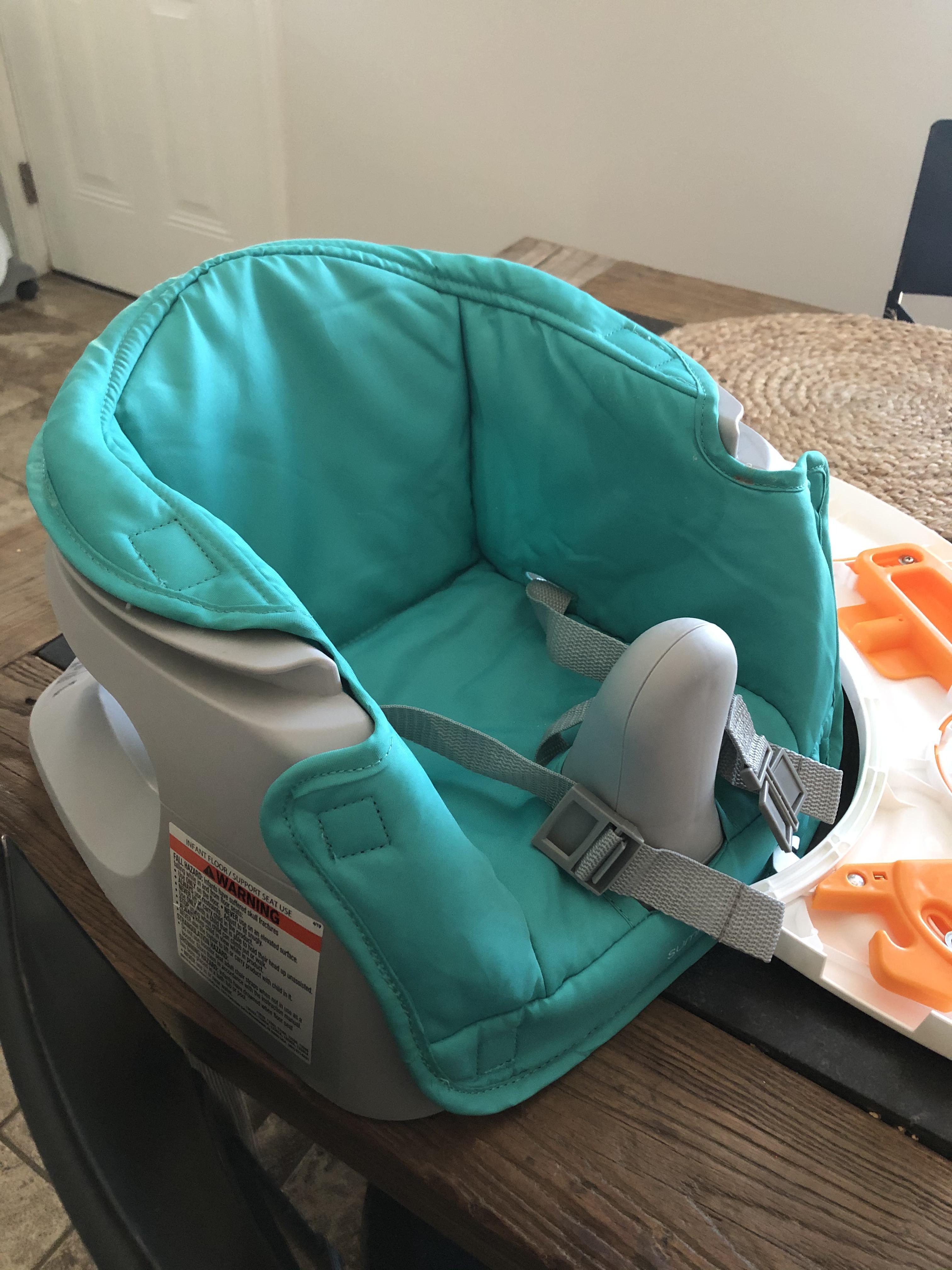 Do I bring this with me to a restaurant for my 7mo old? Or our stroller