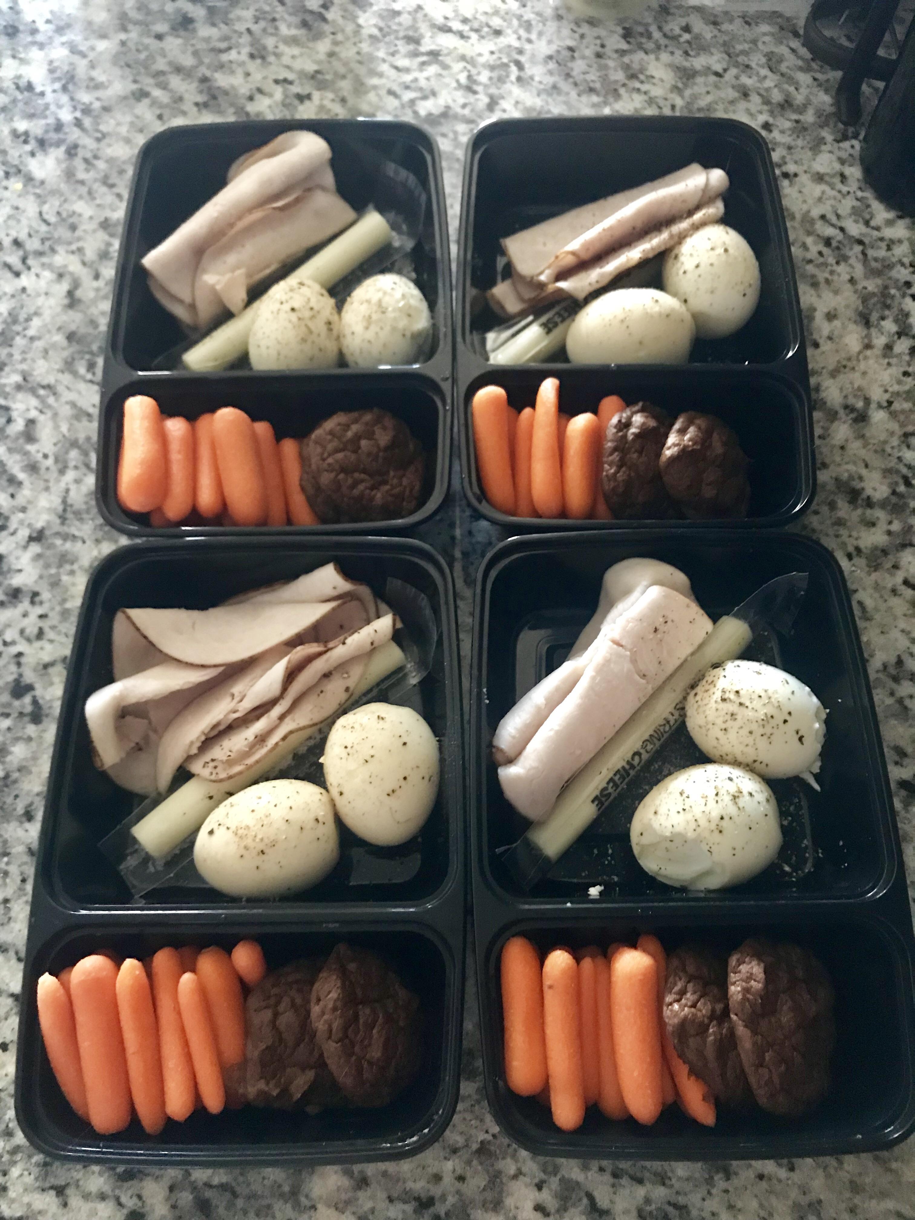 Another meal prep featuring laziness and high protein (40 g each!) r