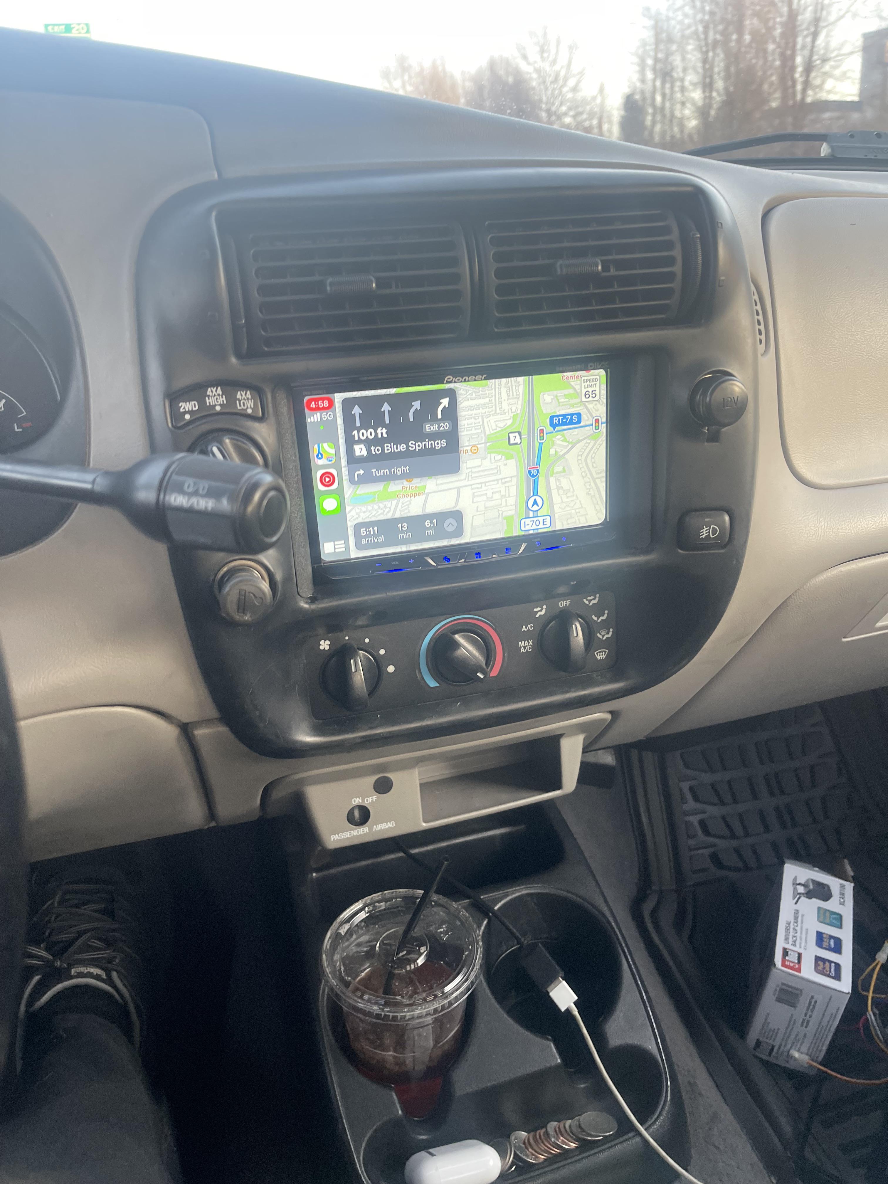 New Apple car play unit 320 tho😅 r/fordranger