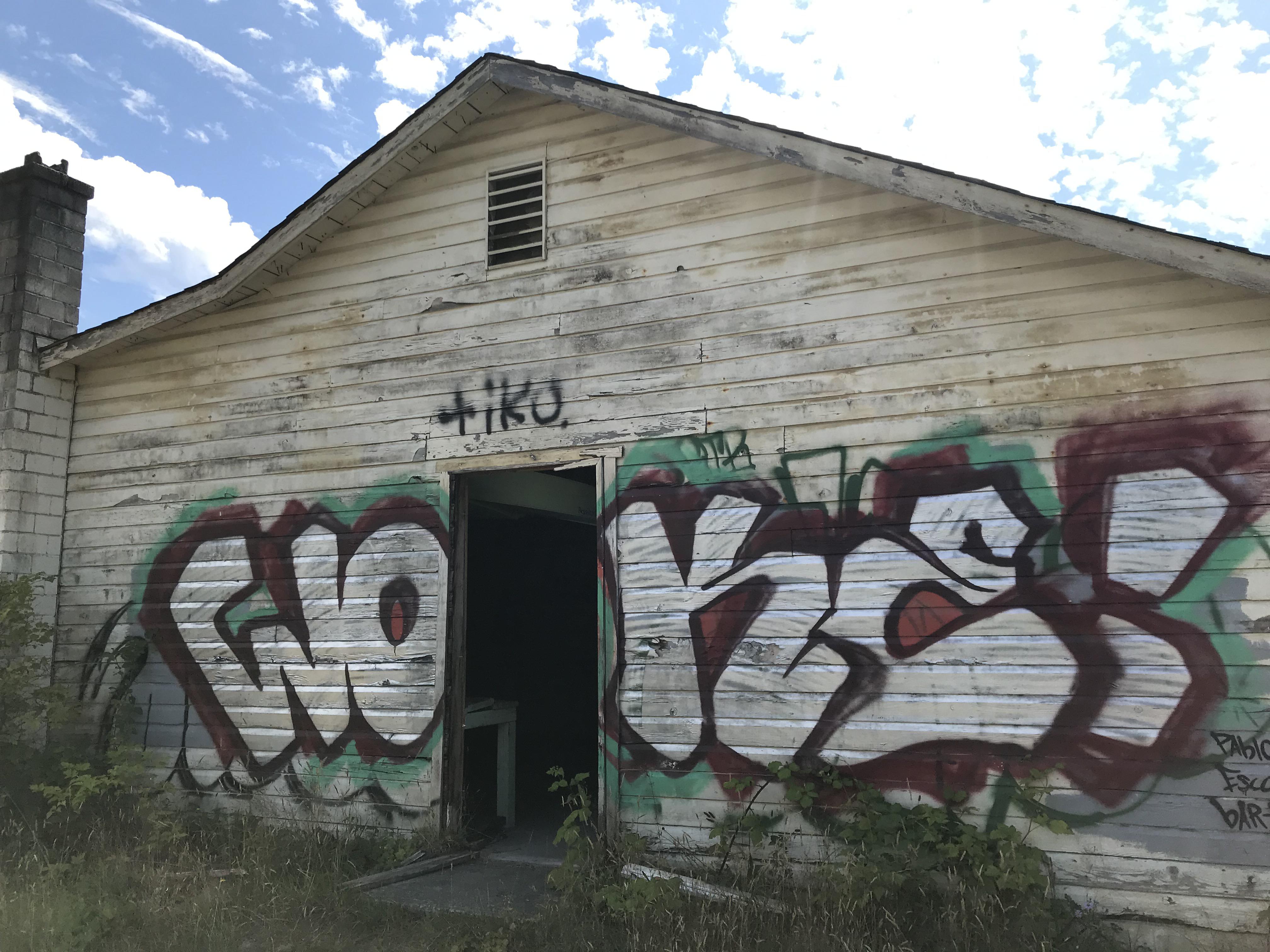 Abandoned house, Vancouver Island BC r/AbandonedPorn