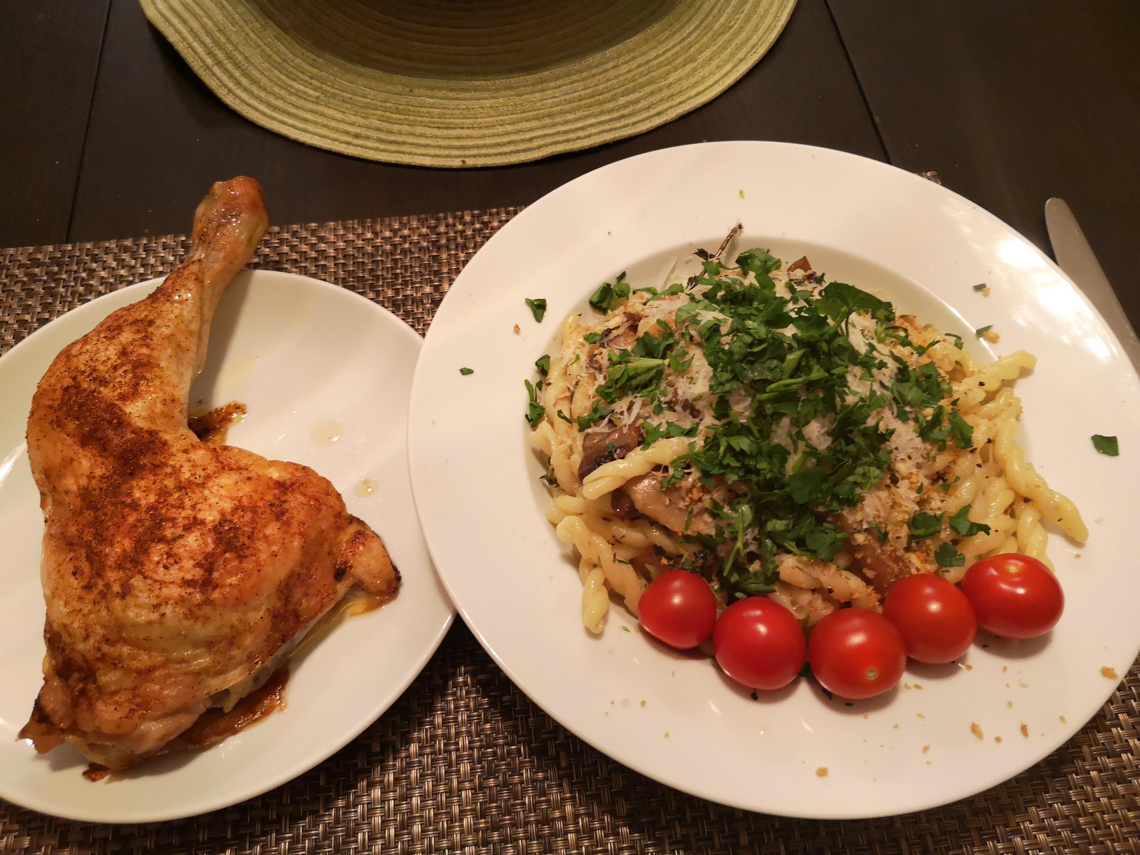 [Homemade] Mushroom and Thyme Brown Butter Pasta with Toasted French Bread Crumbs and Roasted