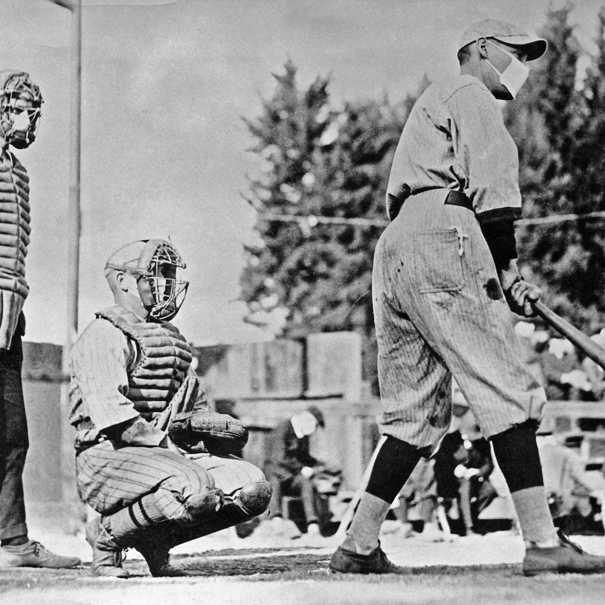 Baseball during the Spanish Flu (1918) r/OldSchoolCool