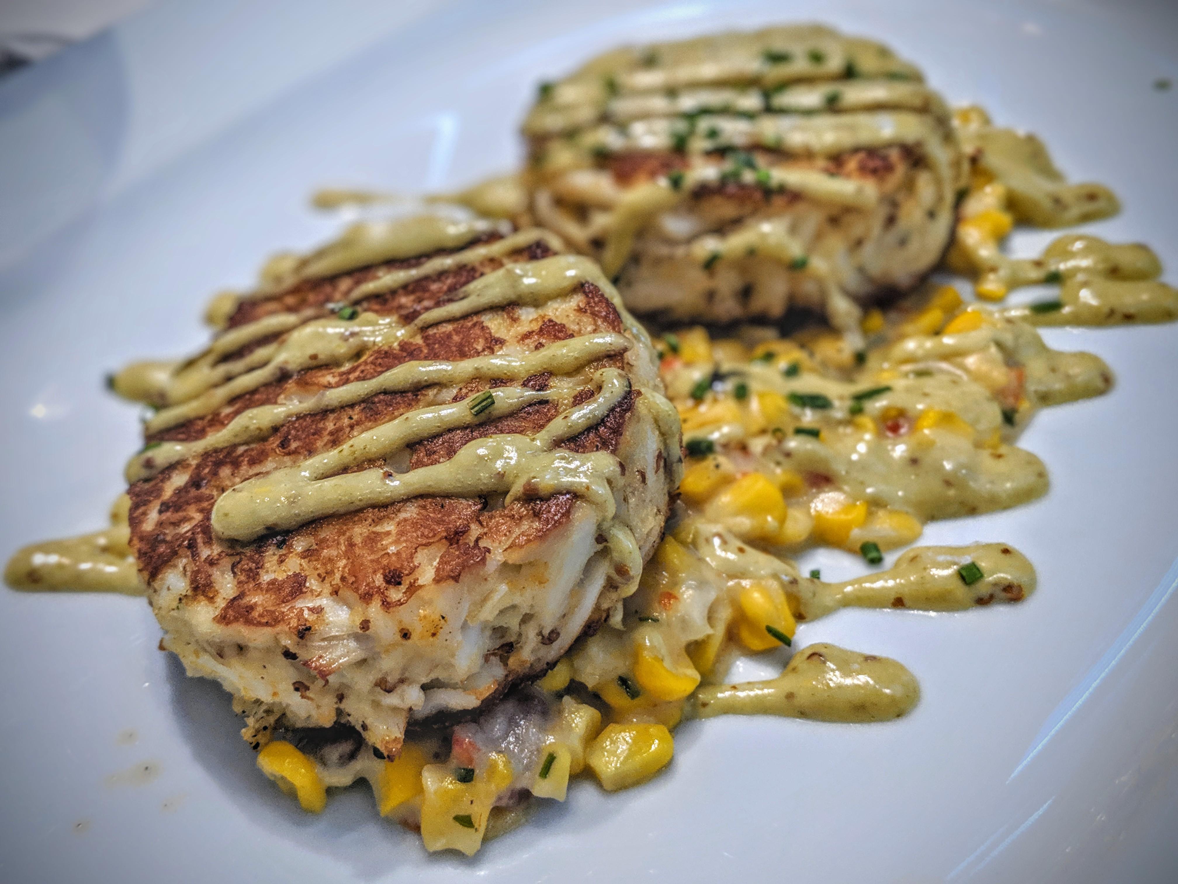 [I ate] Jumbo Lump Crab Cakes r/food