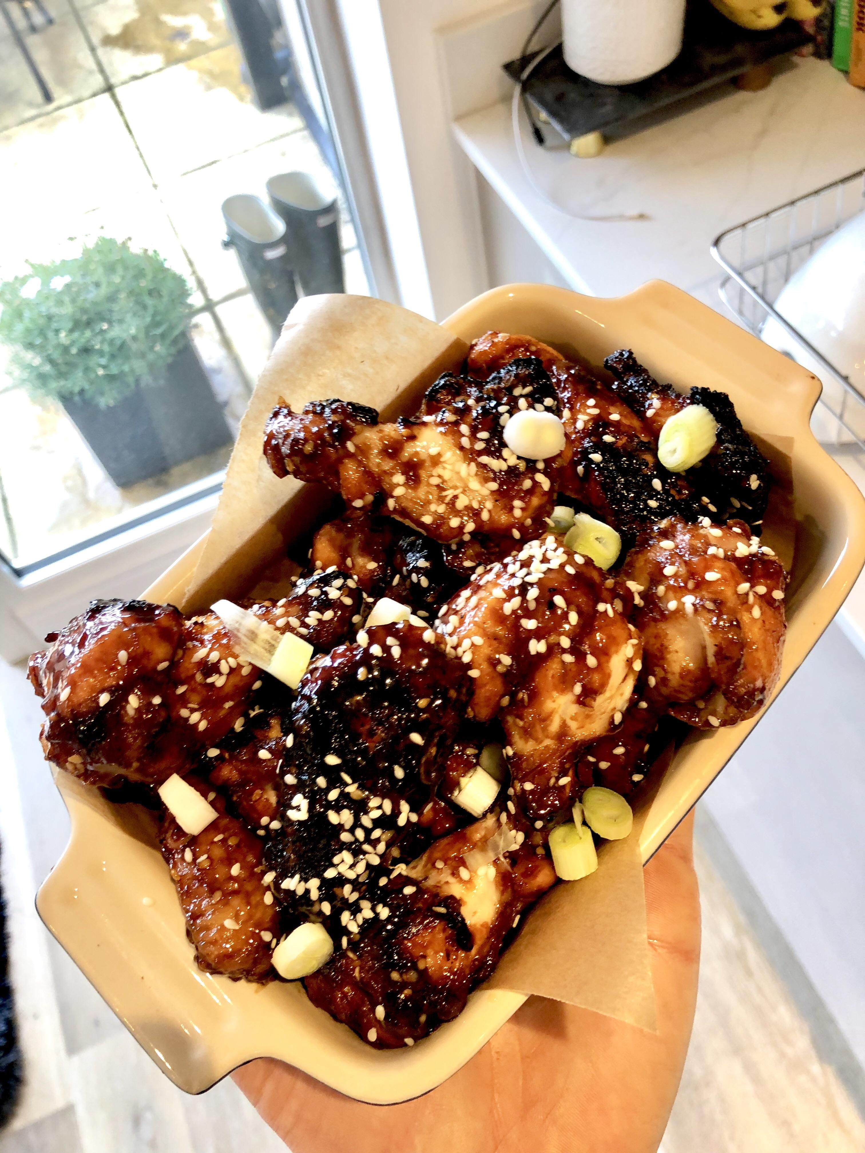 Fresh off the BBQ wings in a Jack Daniels glaze r/BBQ