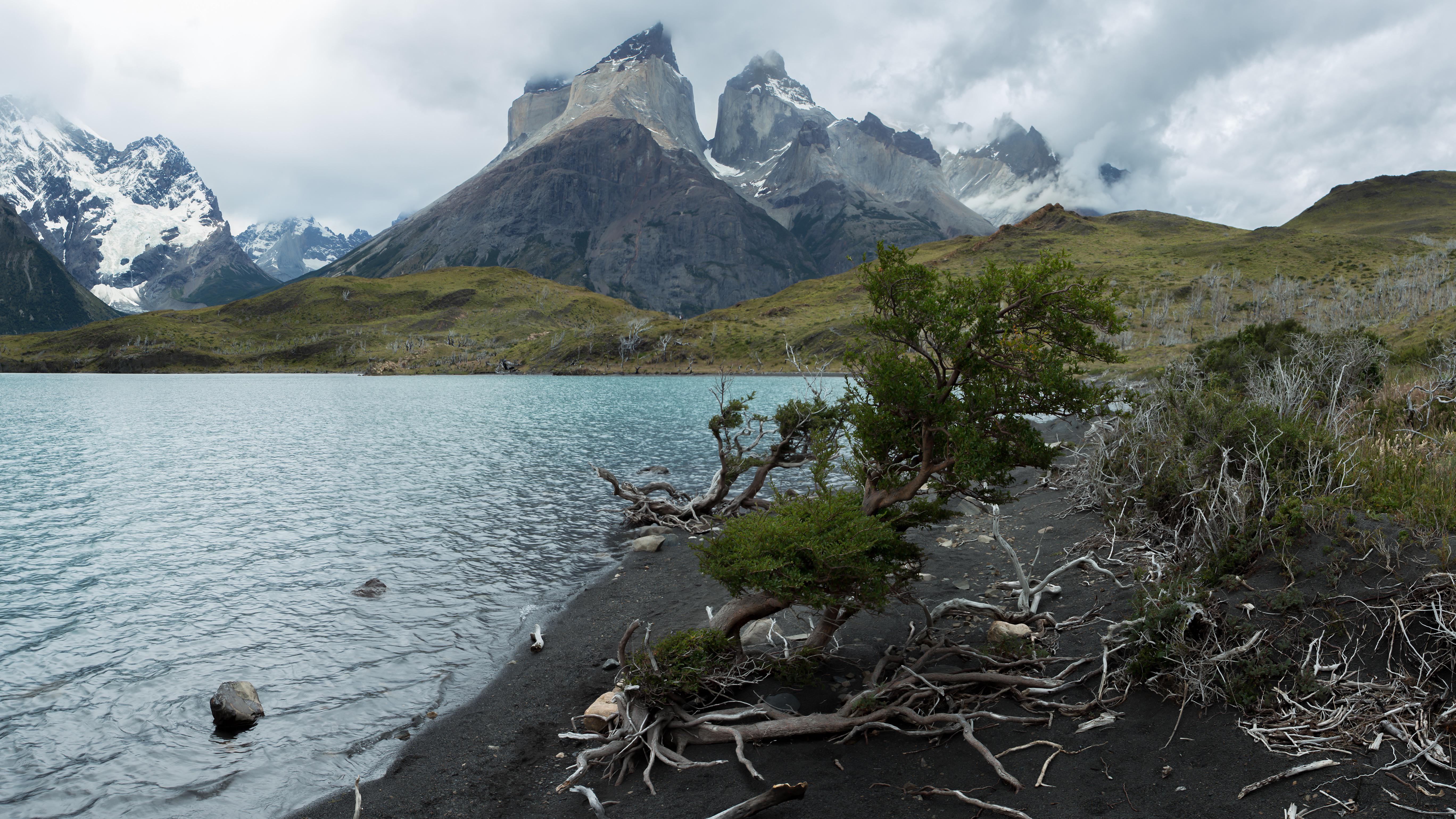 Torres Del Paine National Park r/CampingandHiking