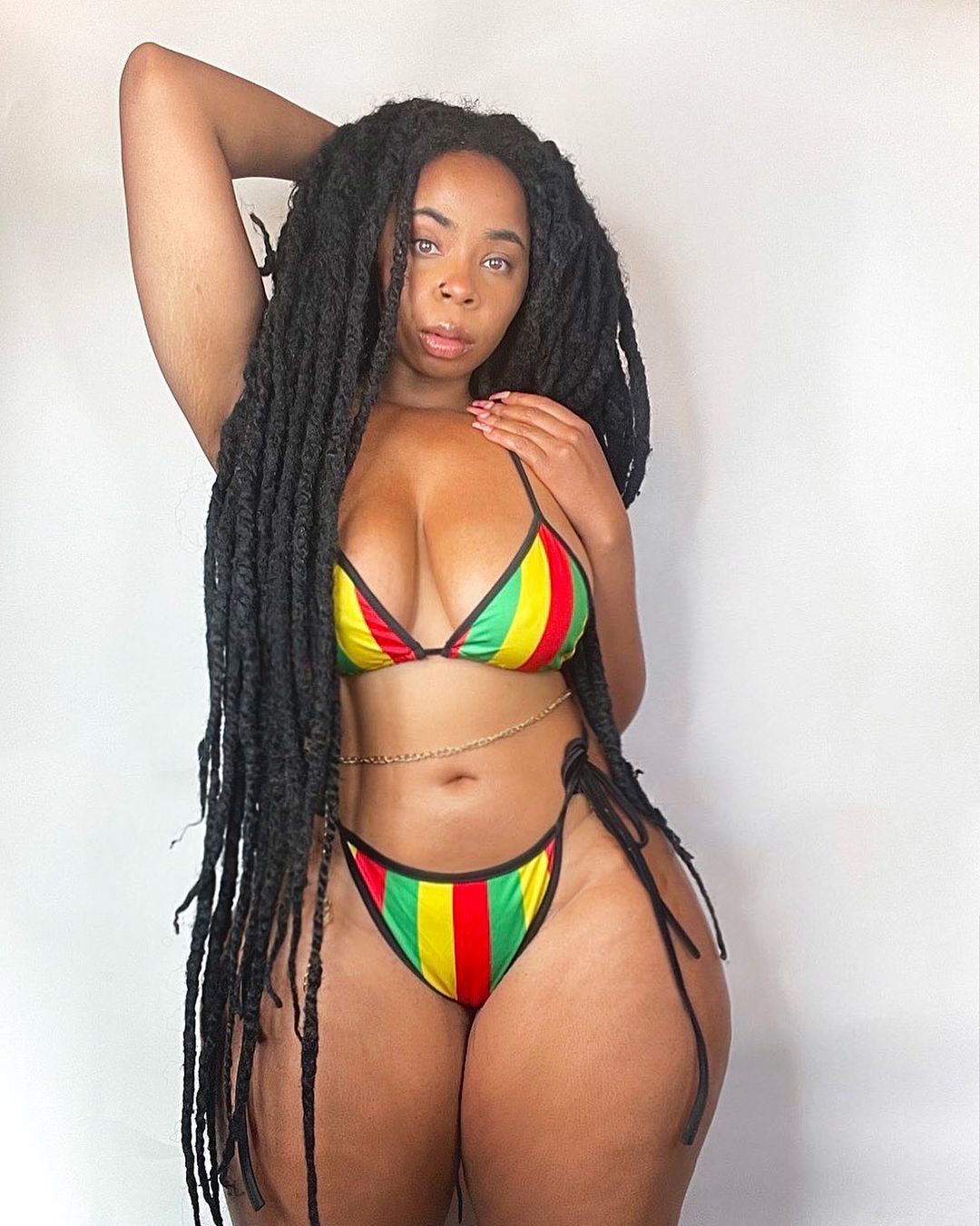 Aria Artizte (@ariaartizte) : GRAMBADDIES