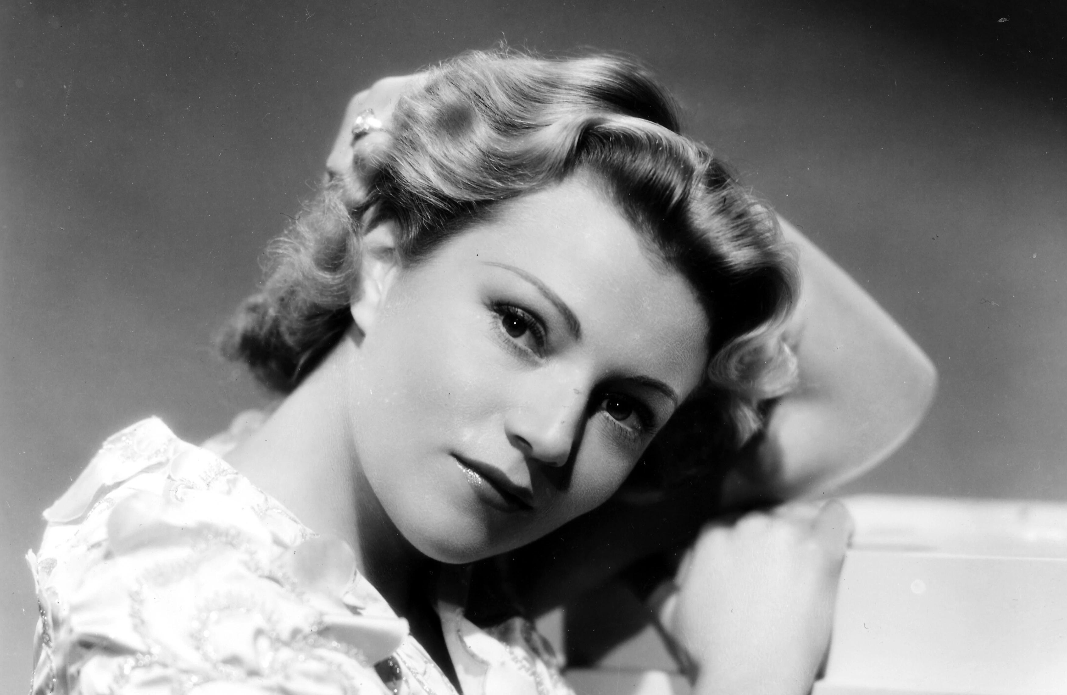 Annabella : ClassicScreenBeauties