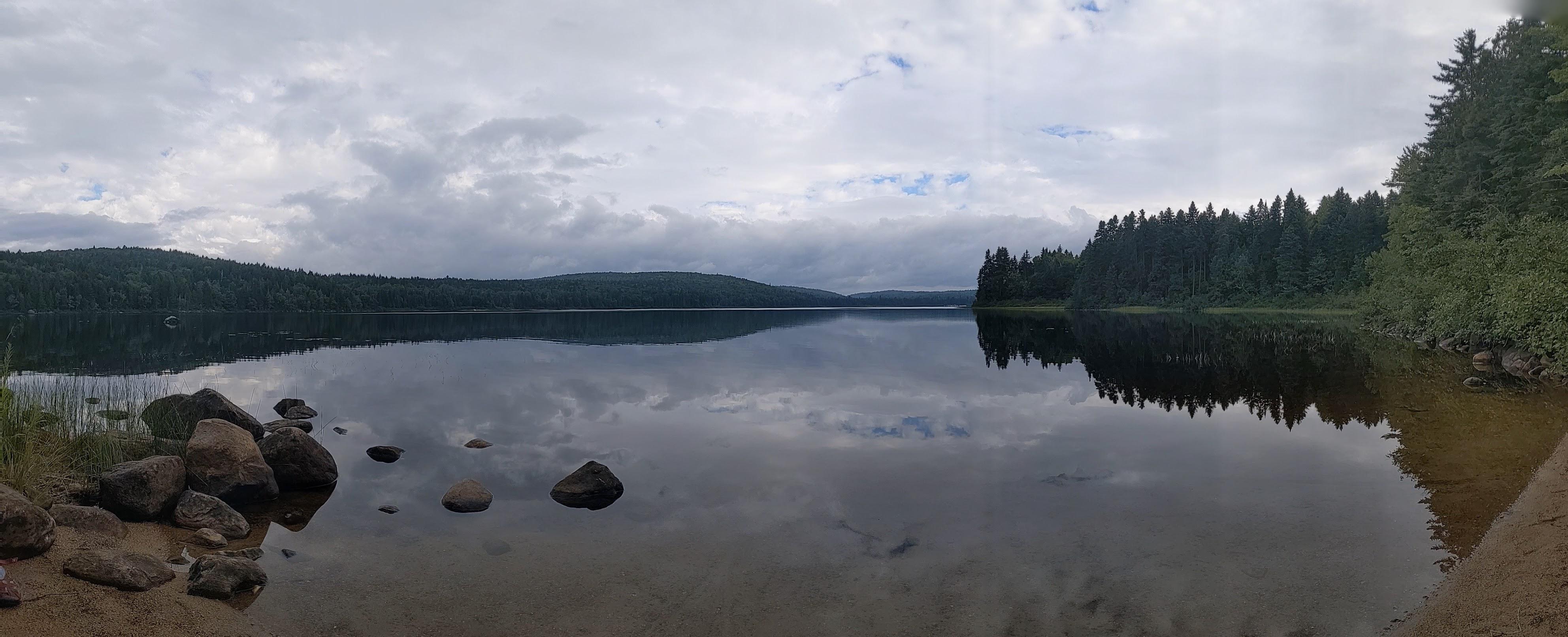 Lac Édouard, Parc de la Mauricie r/Quebec