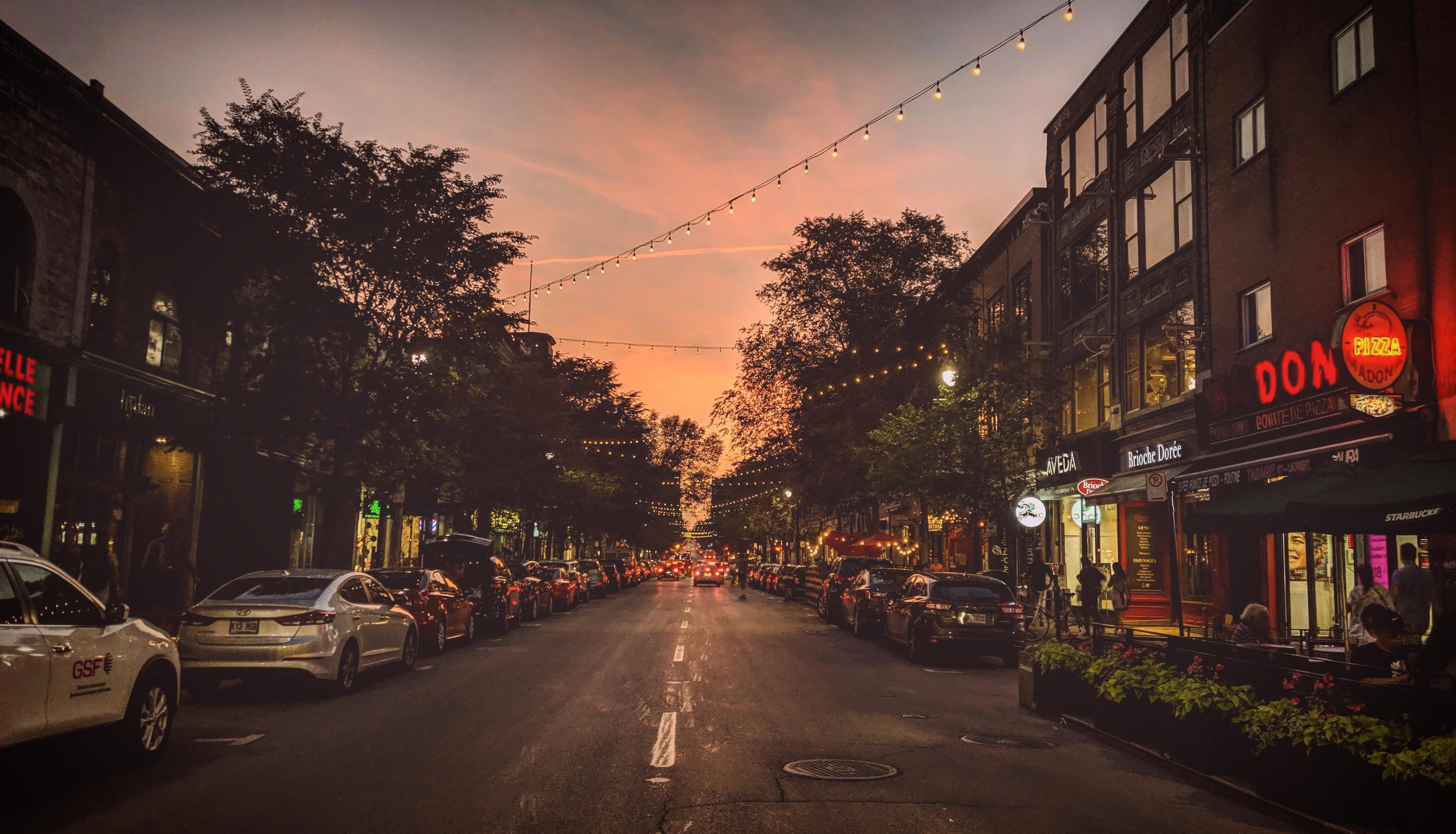 St.Laurent Boulevard ( 2019 ) r/montreal