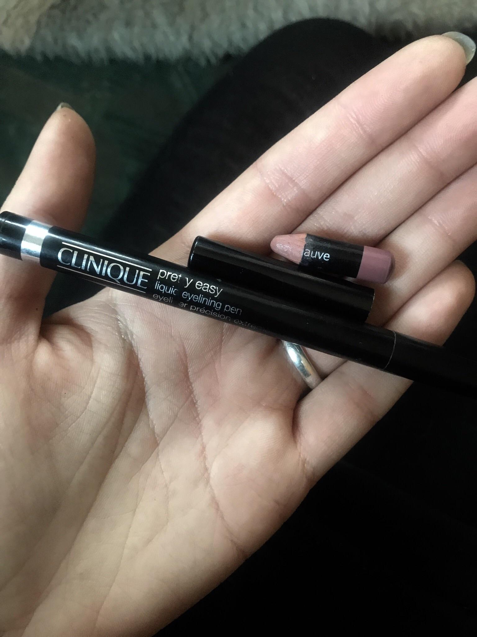Clinique Pretty Easy Liquid Eyeliner and pale mauve lip liner by Bobbi