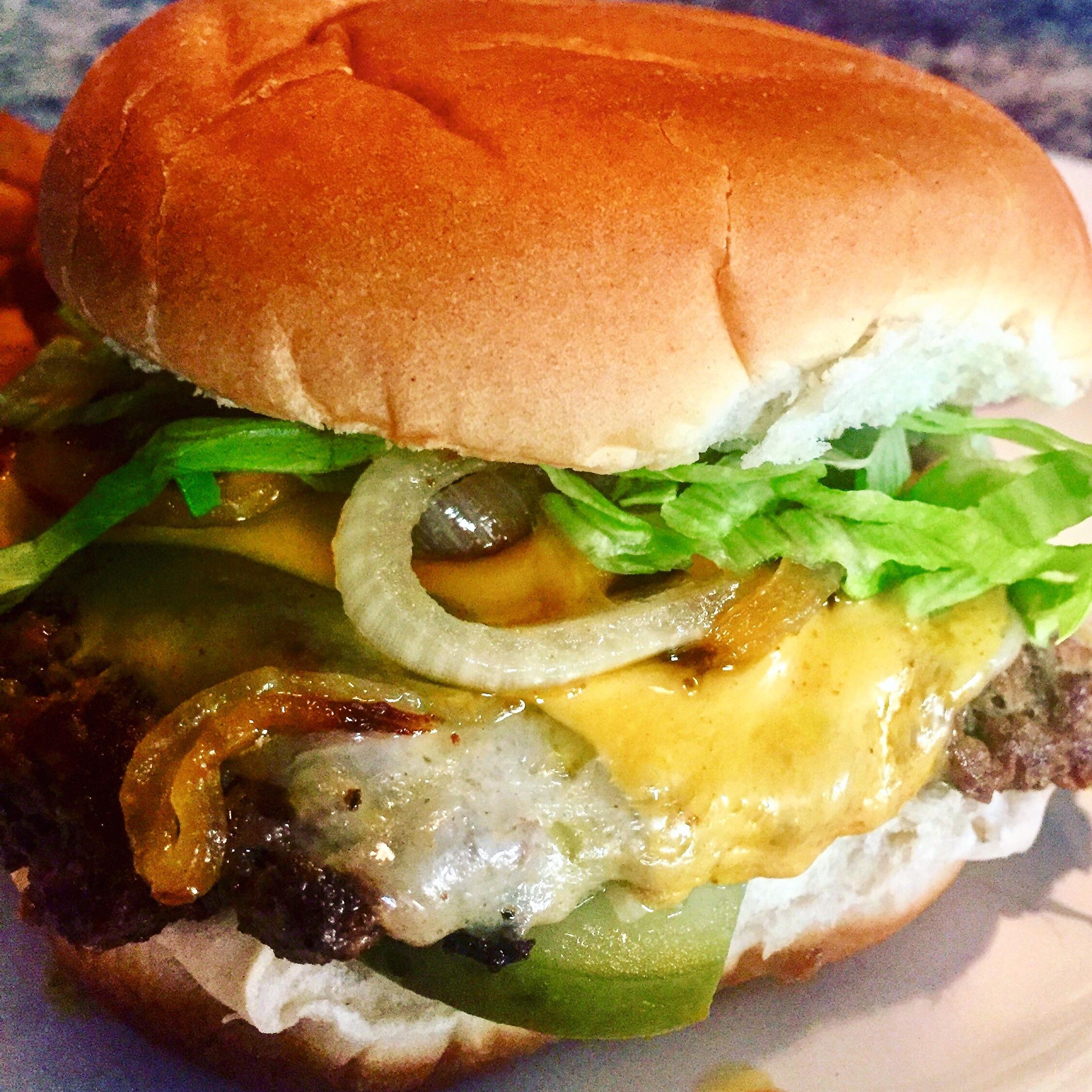 [Homemade] Burger with grilled mustard and onions, burger sauce, and