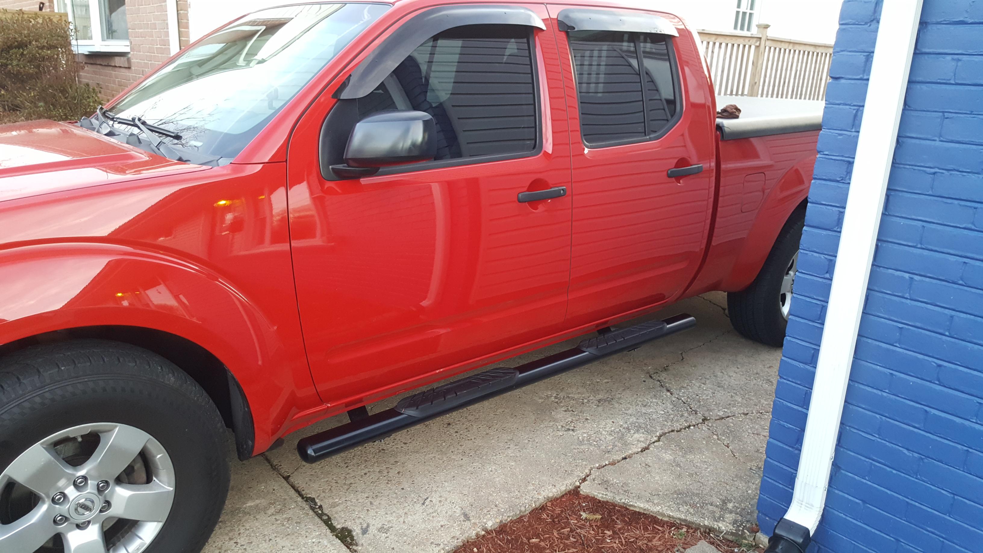 New 3" Lund nerf bars installed this afternoon r/nissanfrontier