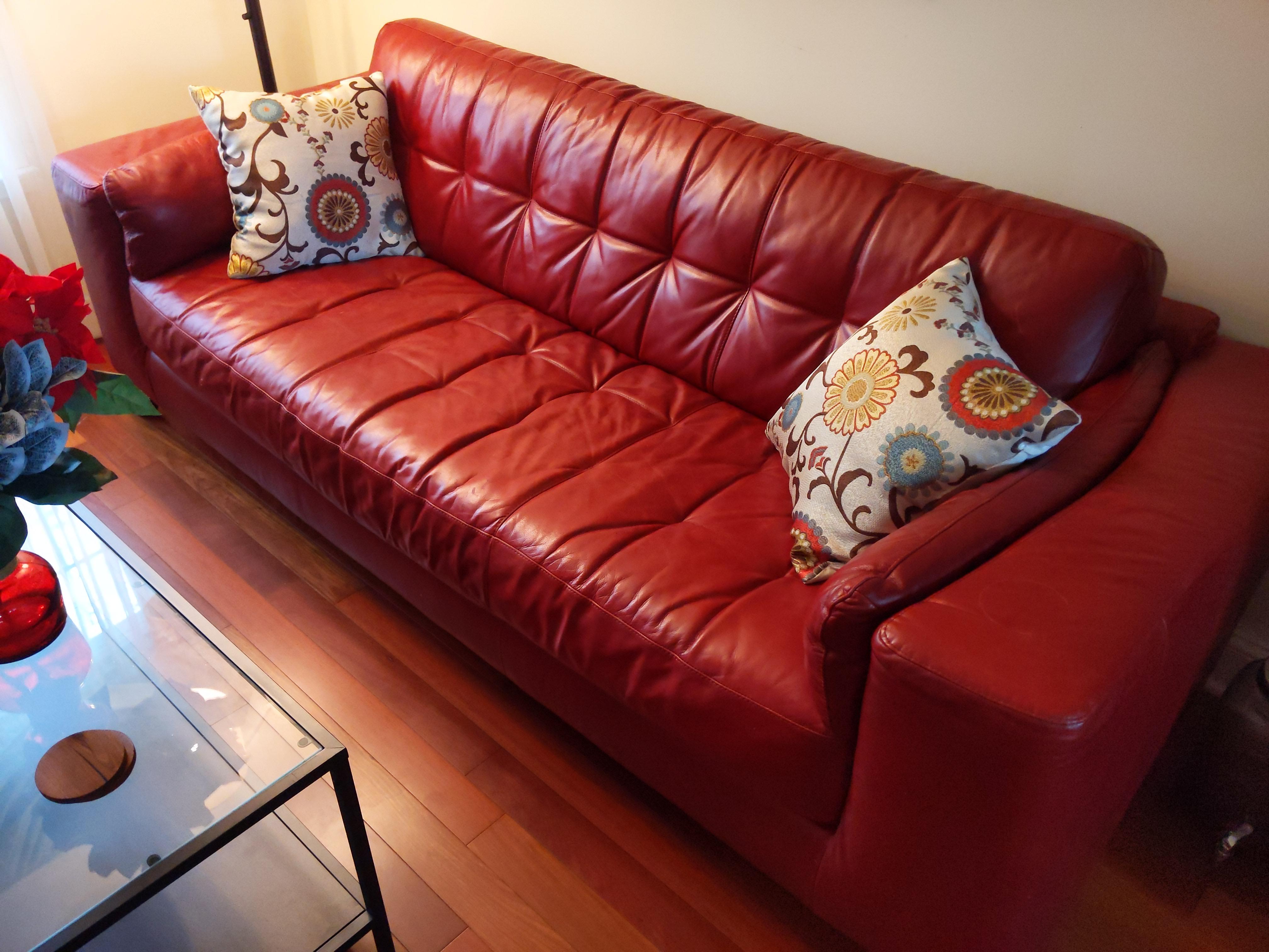 Needs a little TLC but I absolutely love it! Genuine leather, 50 bucks