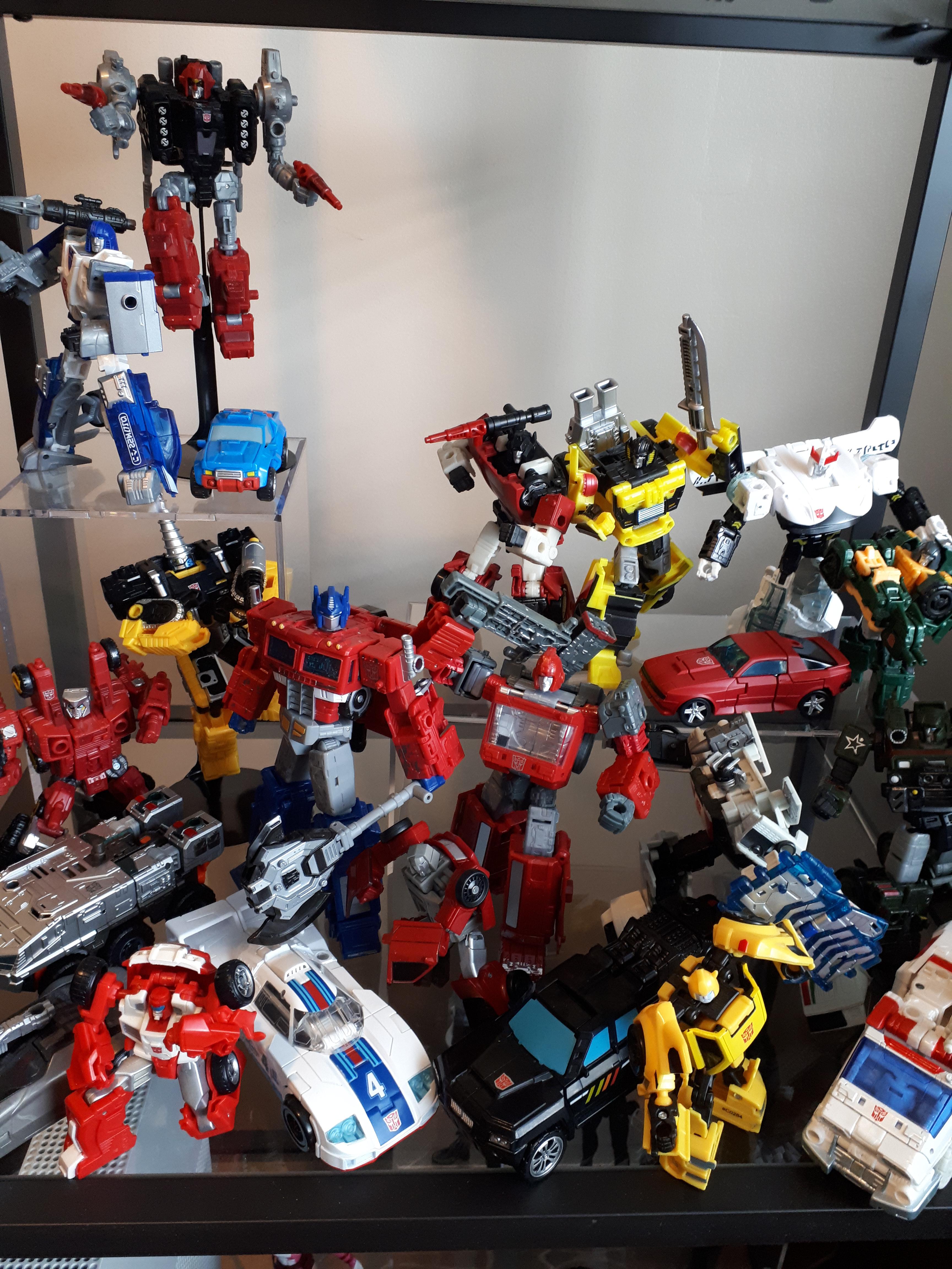 1984 Autobot toyline ensemble ready to roll out! r/transformers
