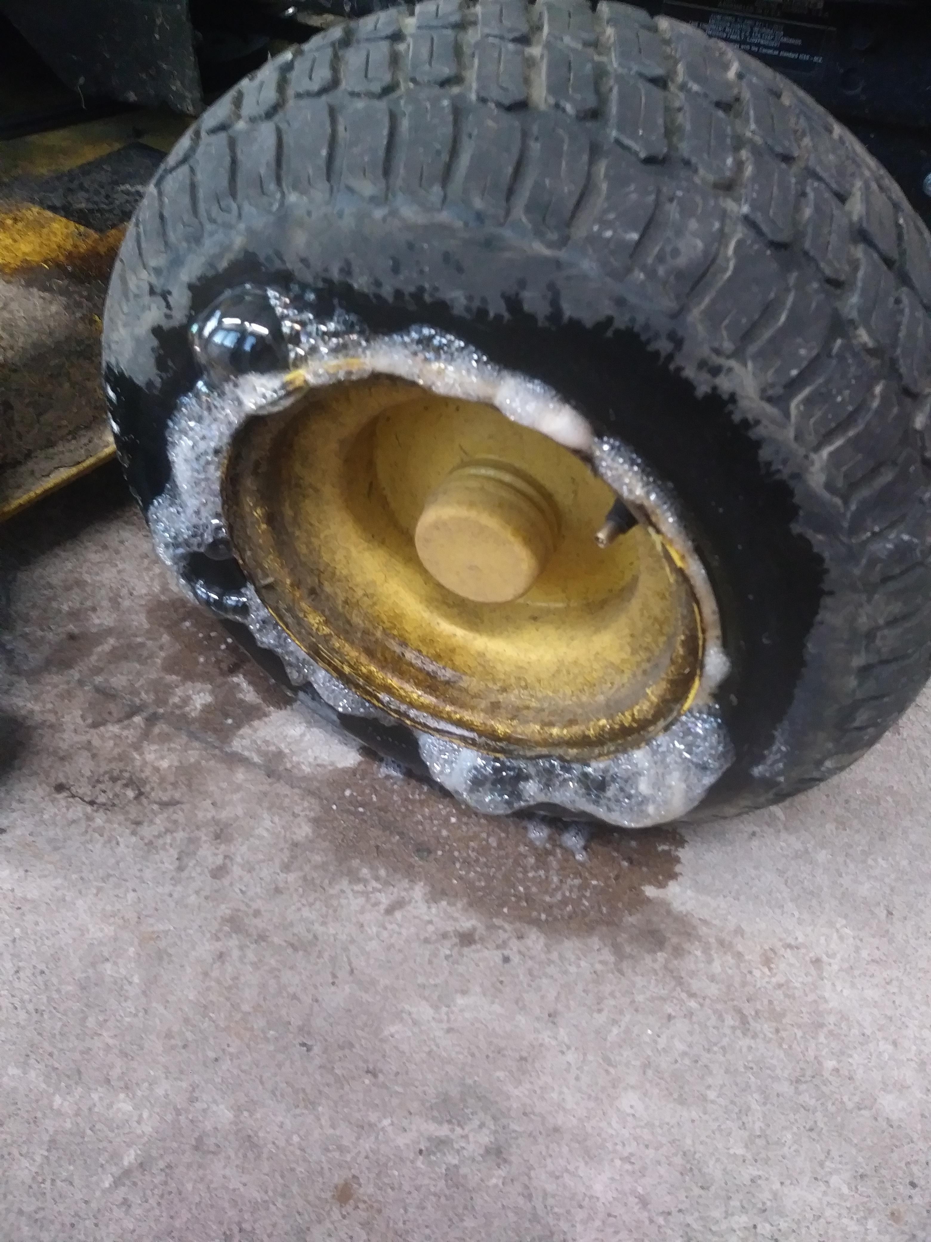 How To Fix A Lawn Tractor Flat Tire Team Tractor Equipment Phoenix