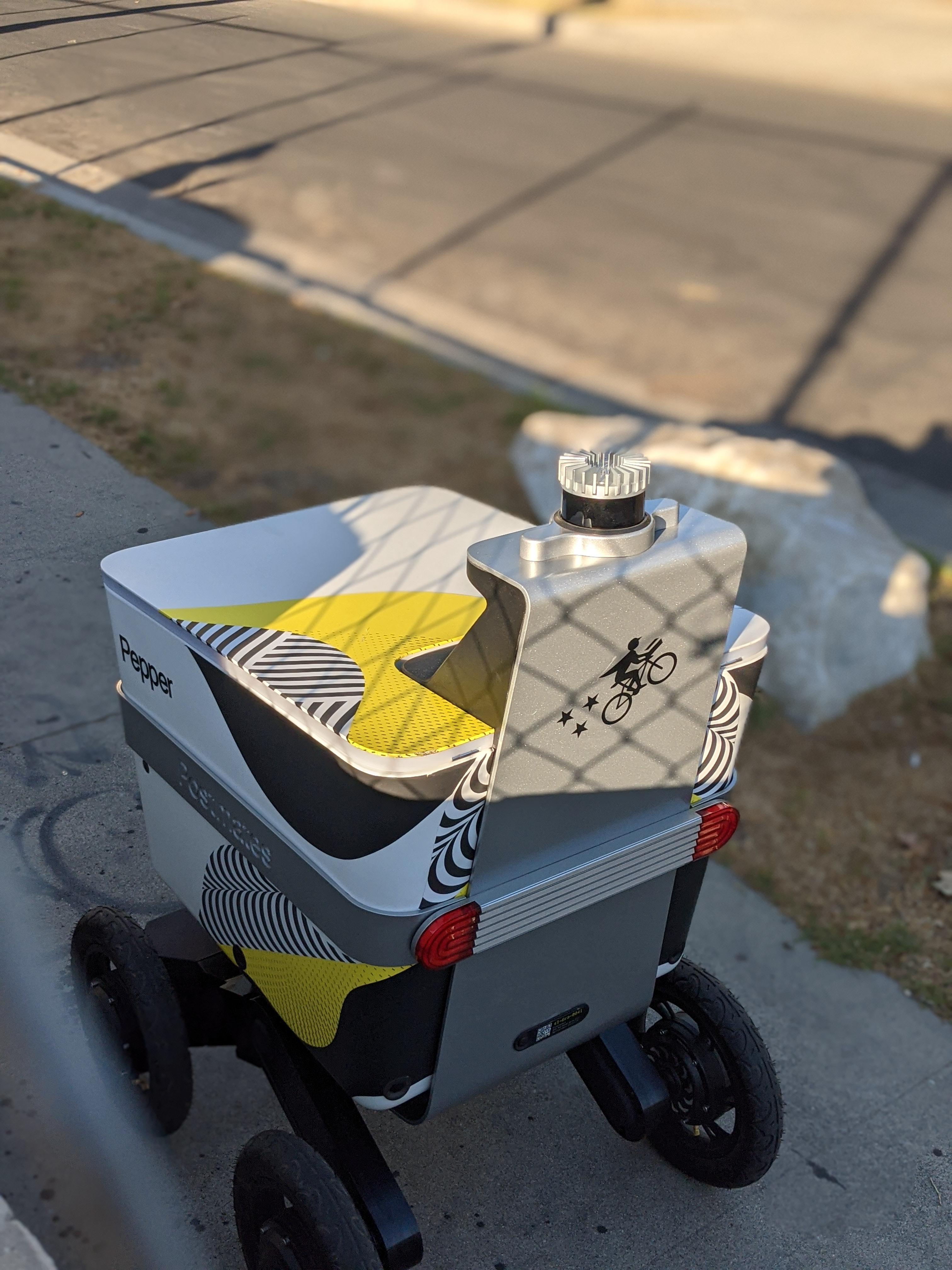 I met my Postmates driver outside... r/mildlyinteresting