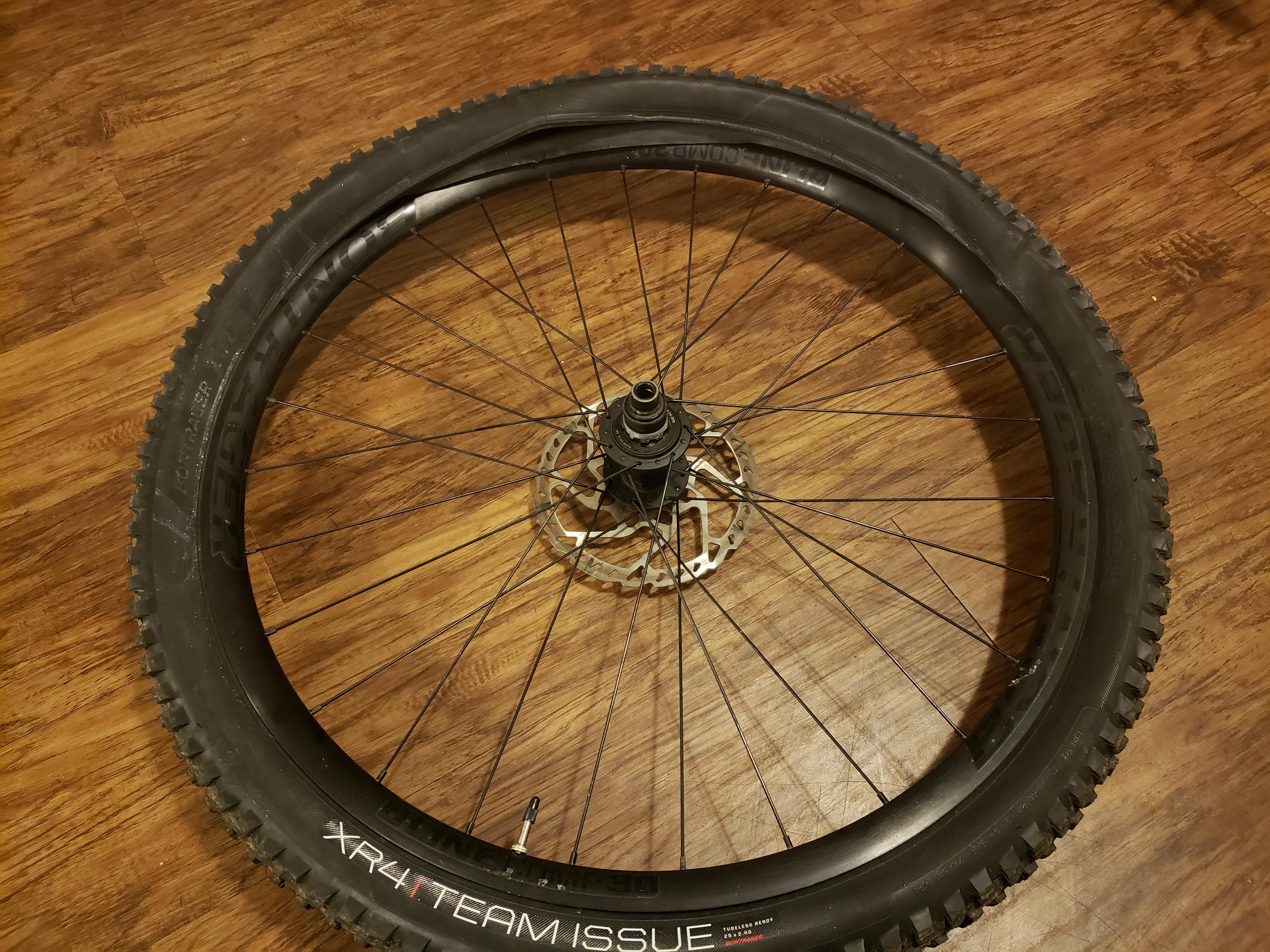 Tire blowing off rim while off bike? More info in comments. r/bikewrench