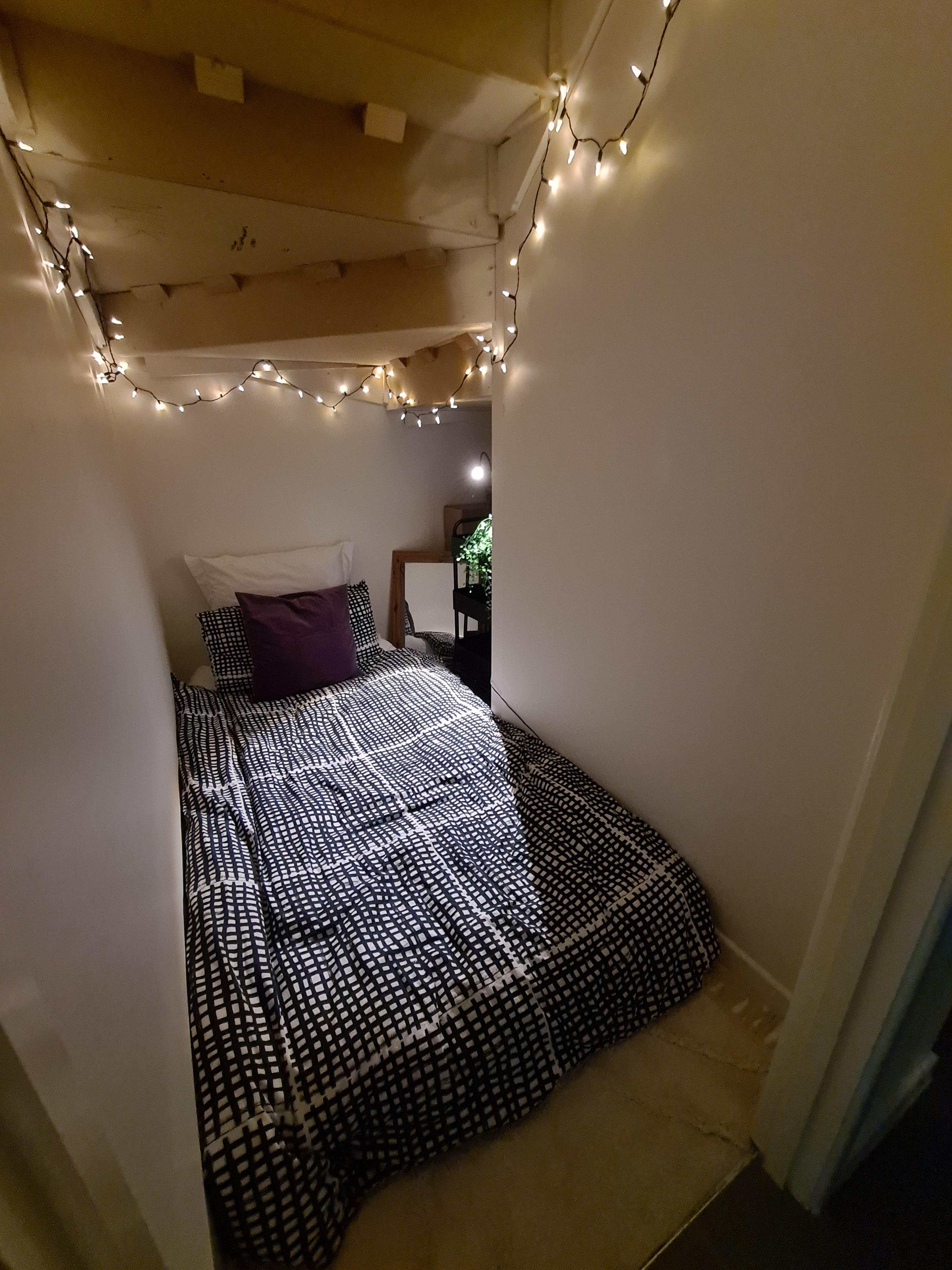 i turned my under stairs cupboard into a guest bedroom! r/CozyPlaces