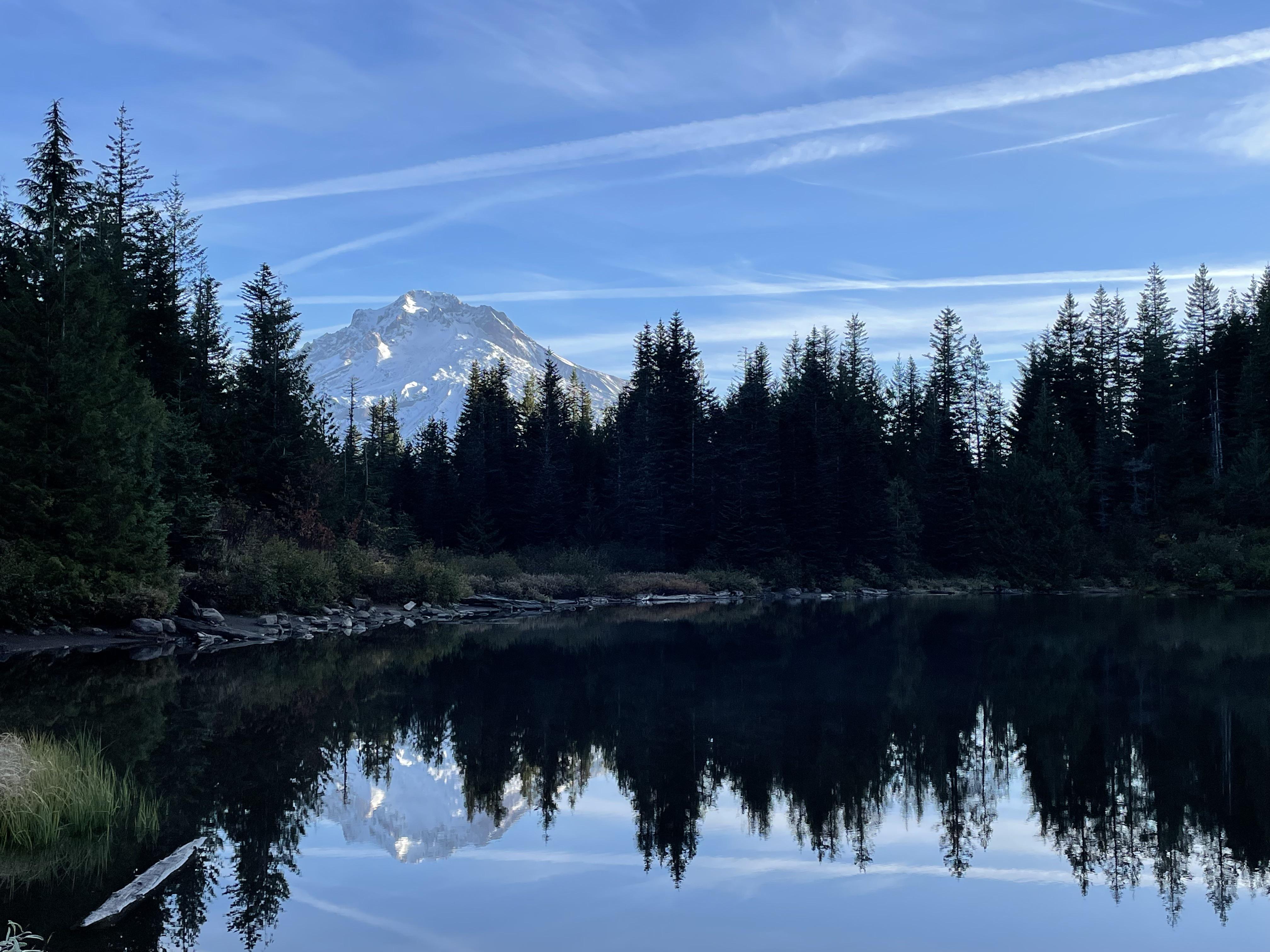 Mirror Lake, Mt. Hood, Oregon r/hiking