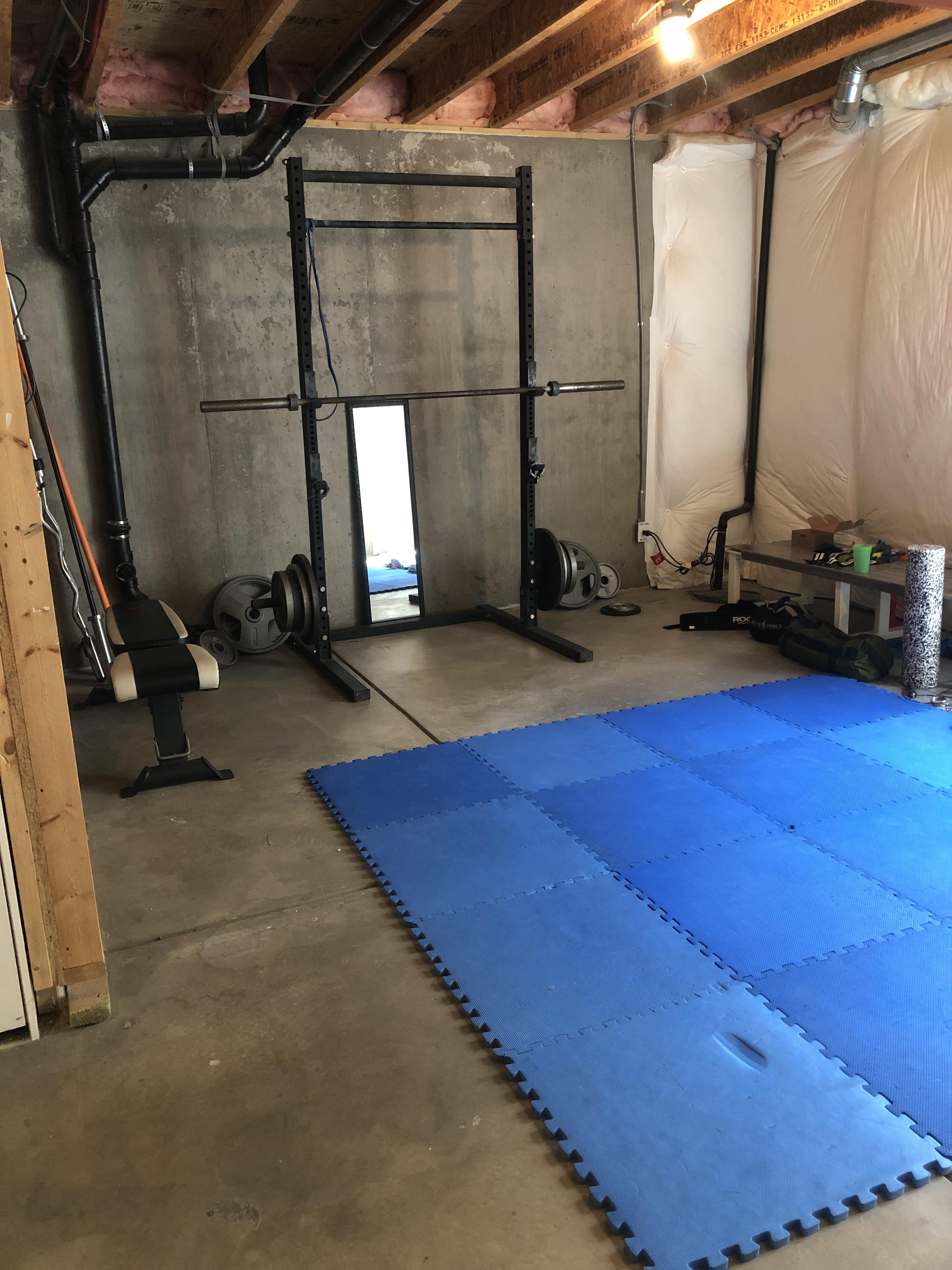 Basement is getting there. Need to find a dumbbell set… r/homegym