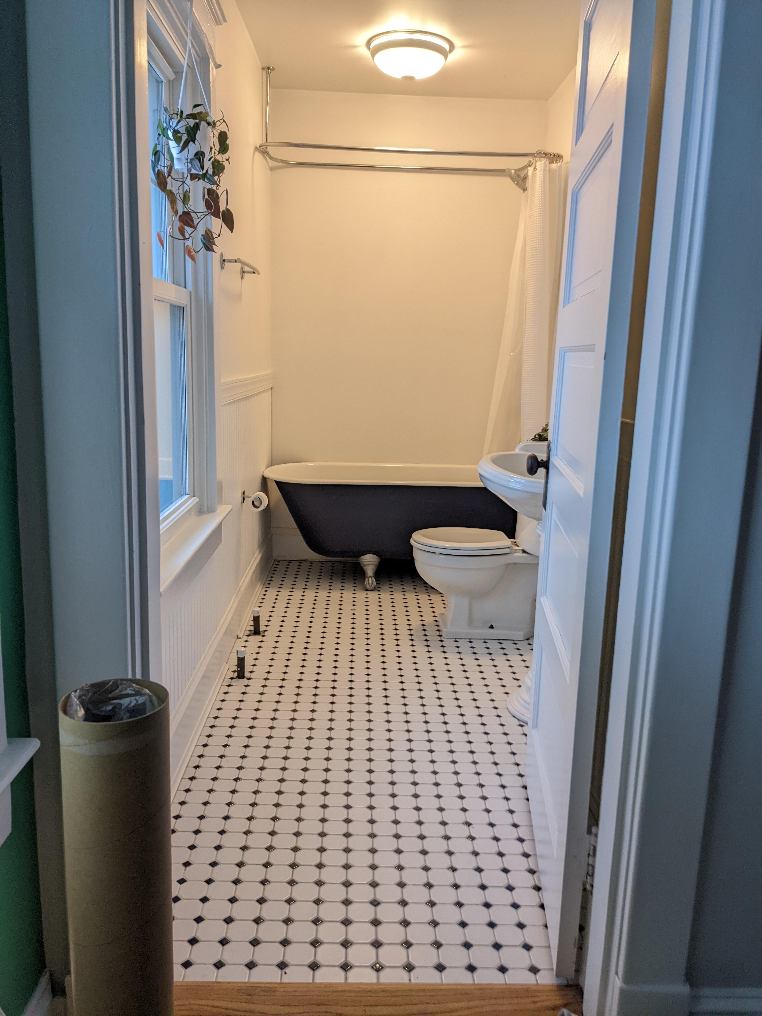 Inspo ideas for vintage bathrooms for 1920s Foursquare? We're likely