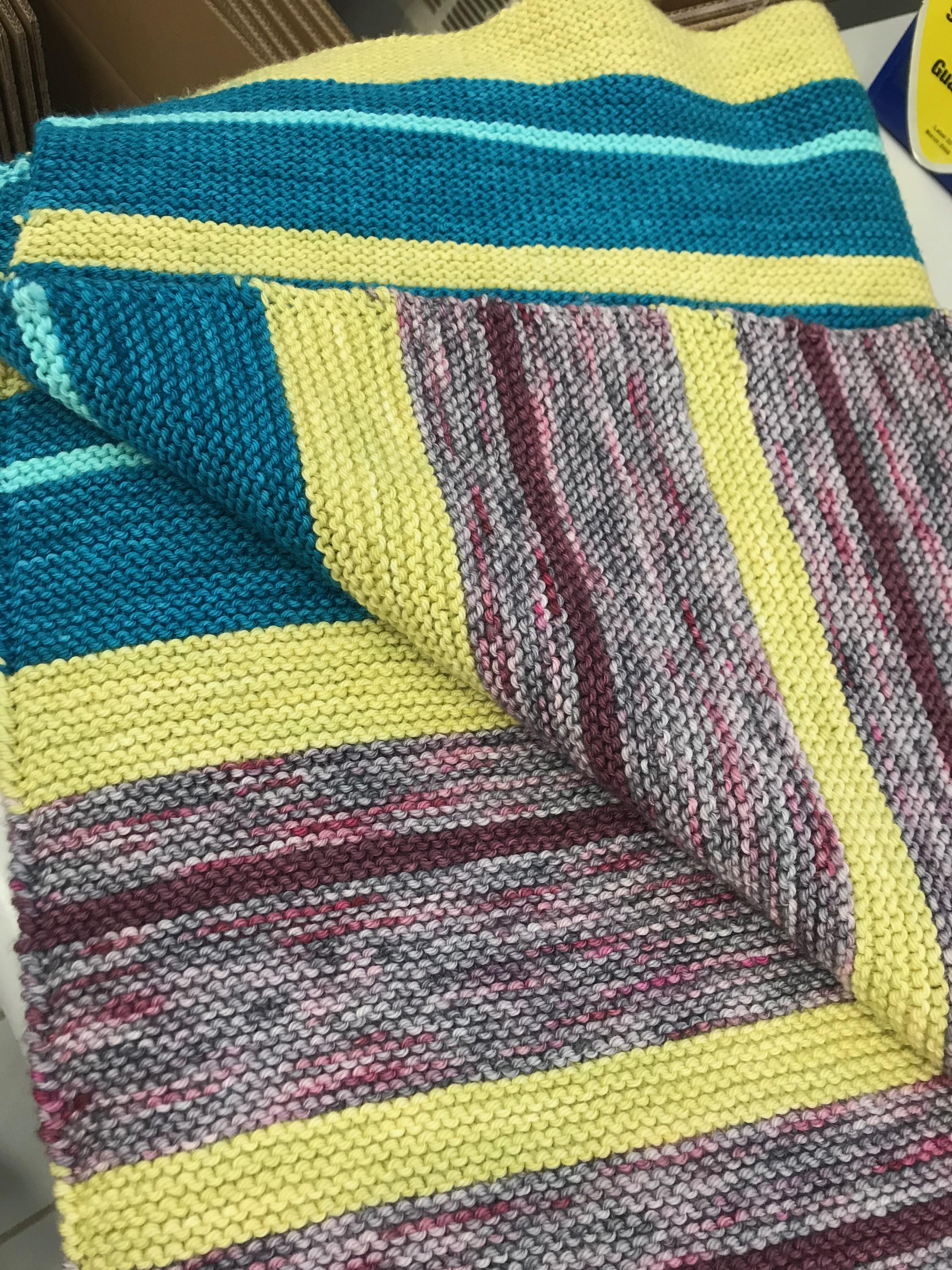 [FO] Chunky Garter Stitch Baby Blanket r/knitting