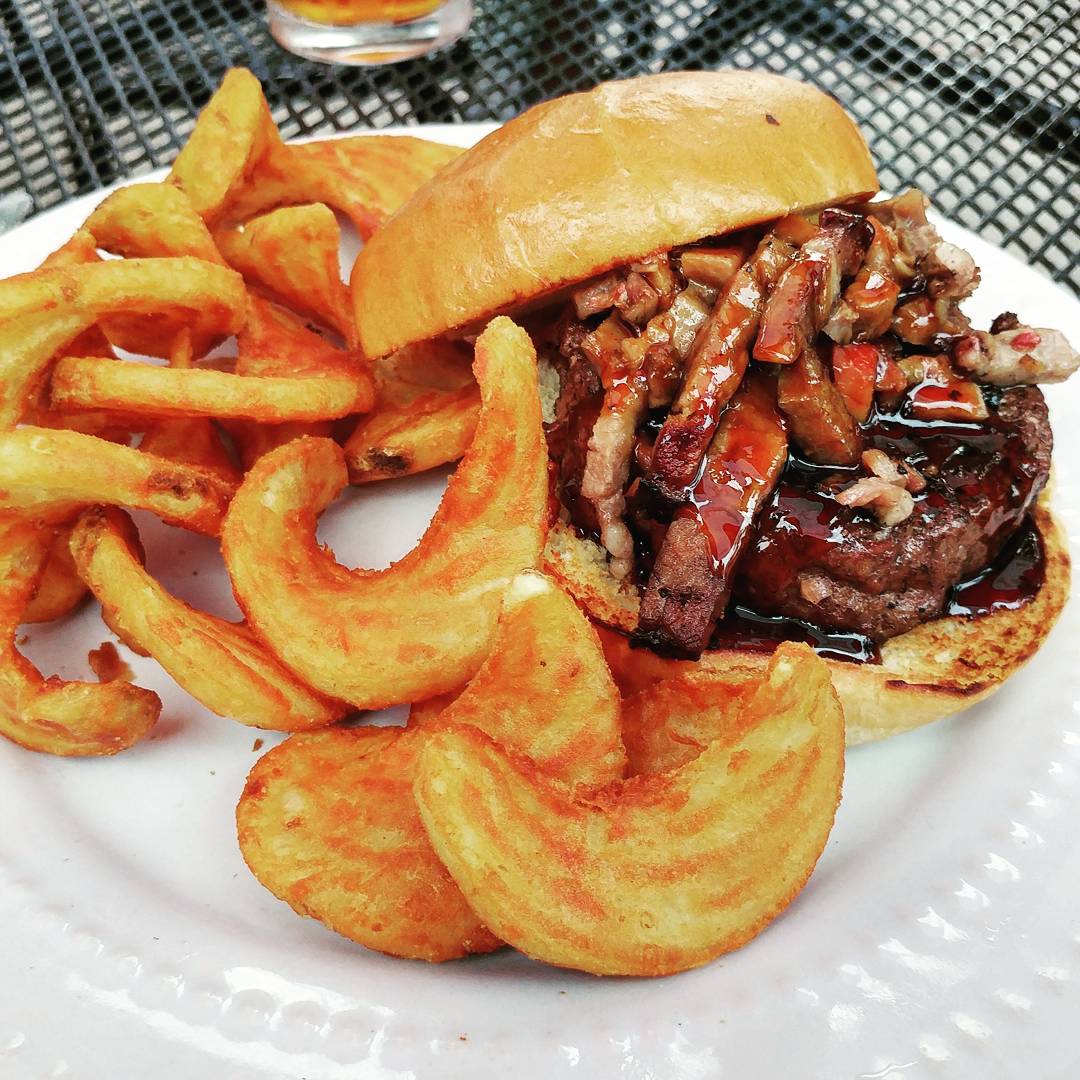 [I Ate] Sweet BBQ Brisket Burger r/burgers