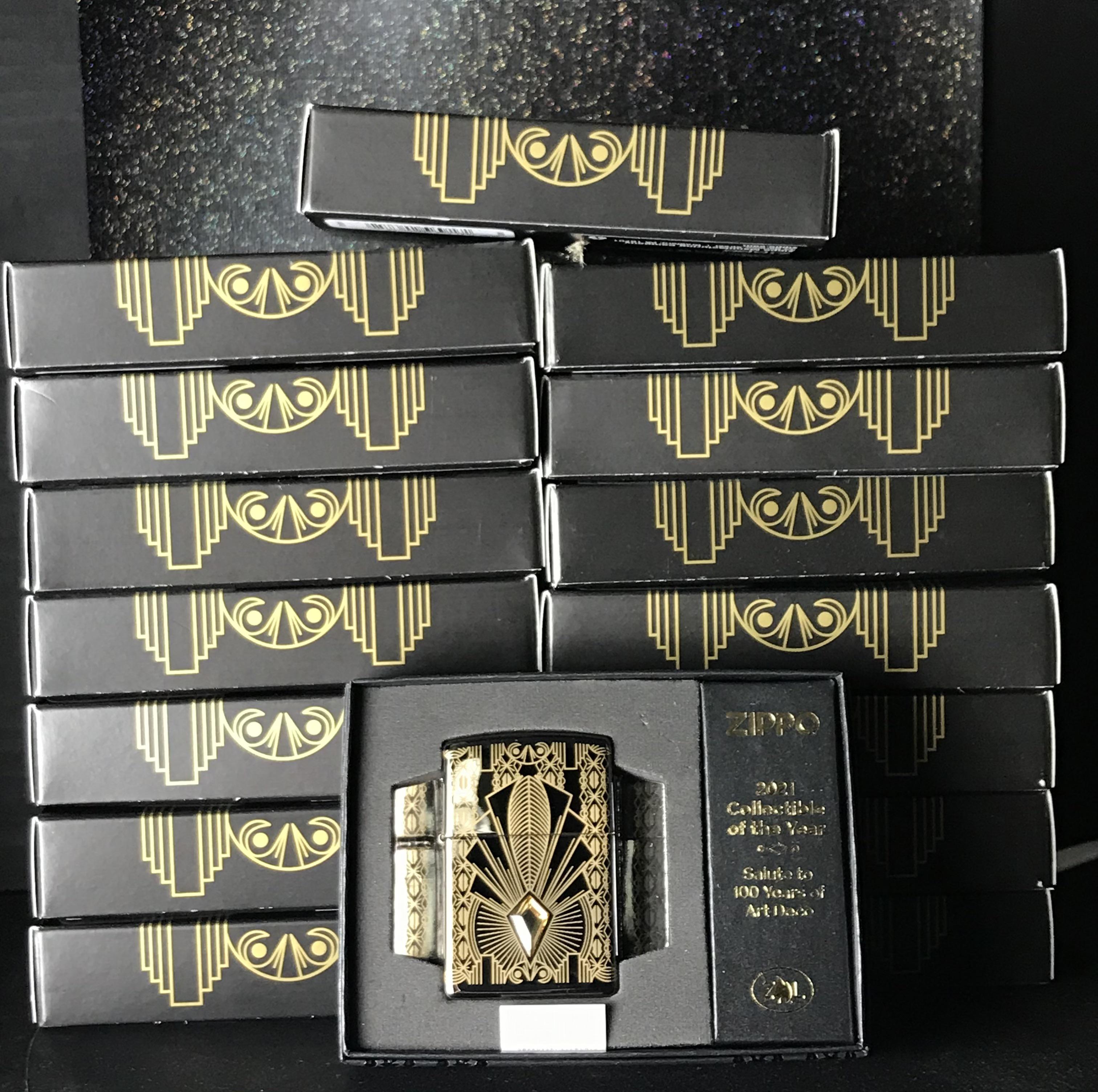 2021 Collectible of The Year r/Zippo