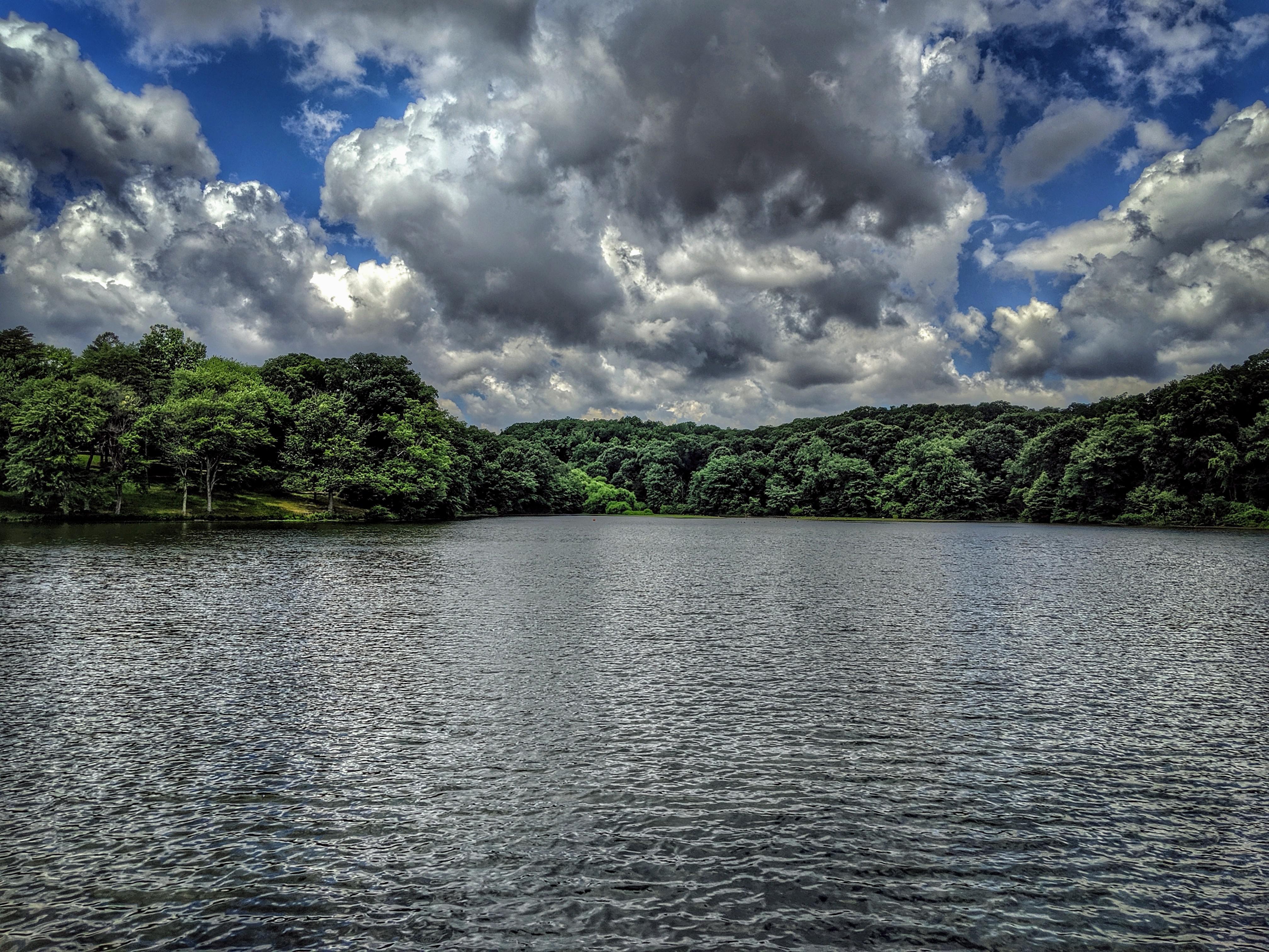 Lake Fairfax [ 4032 x 3024] OC r/EarthPorn