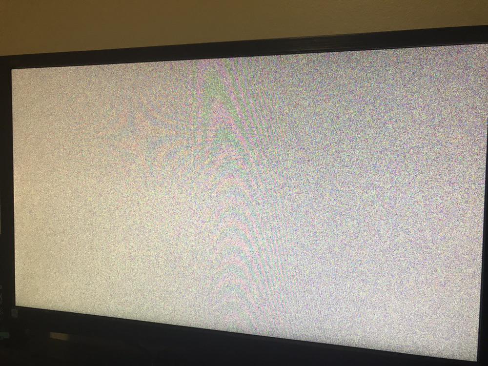 Screen turns white when opening Netflix on 144hz aoc monitor r
