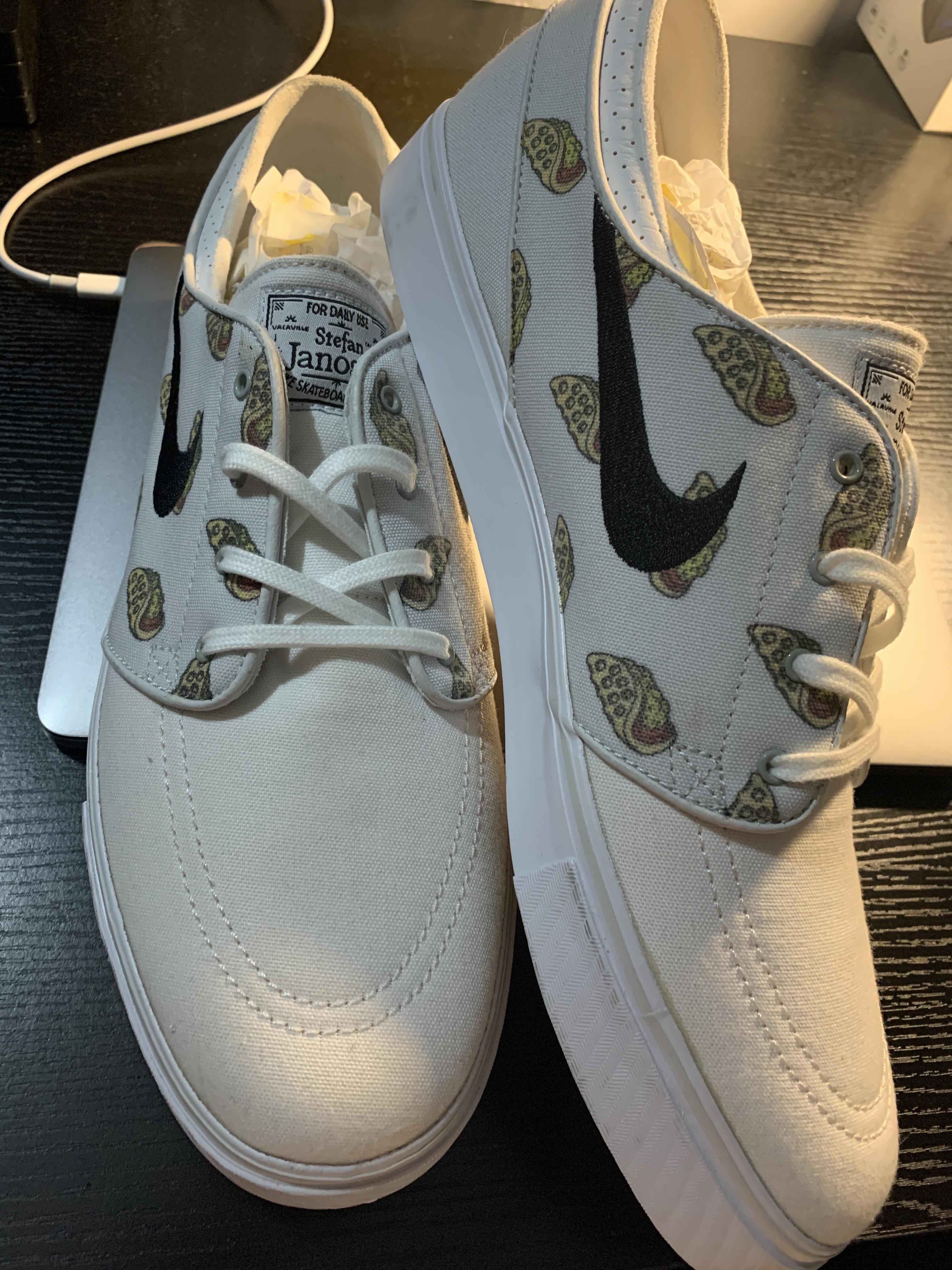 Nike x Taco Bell waffle taco Janoski Sneakers