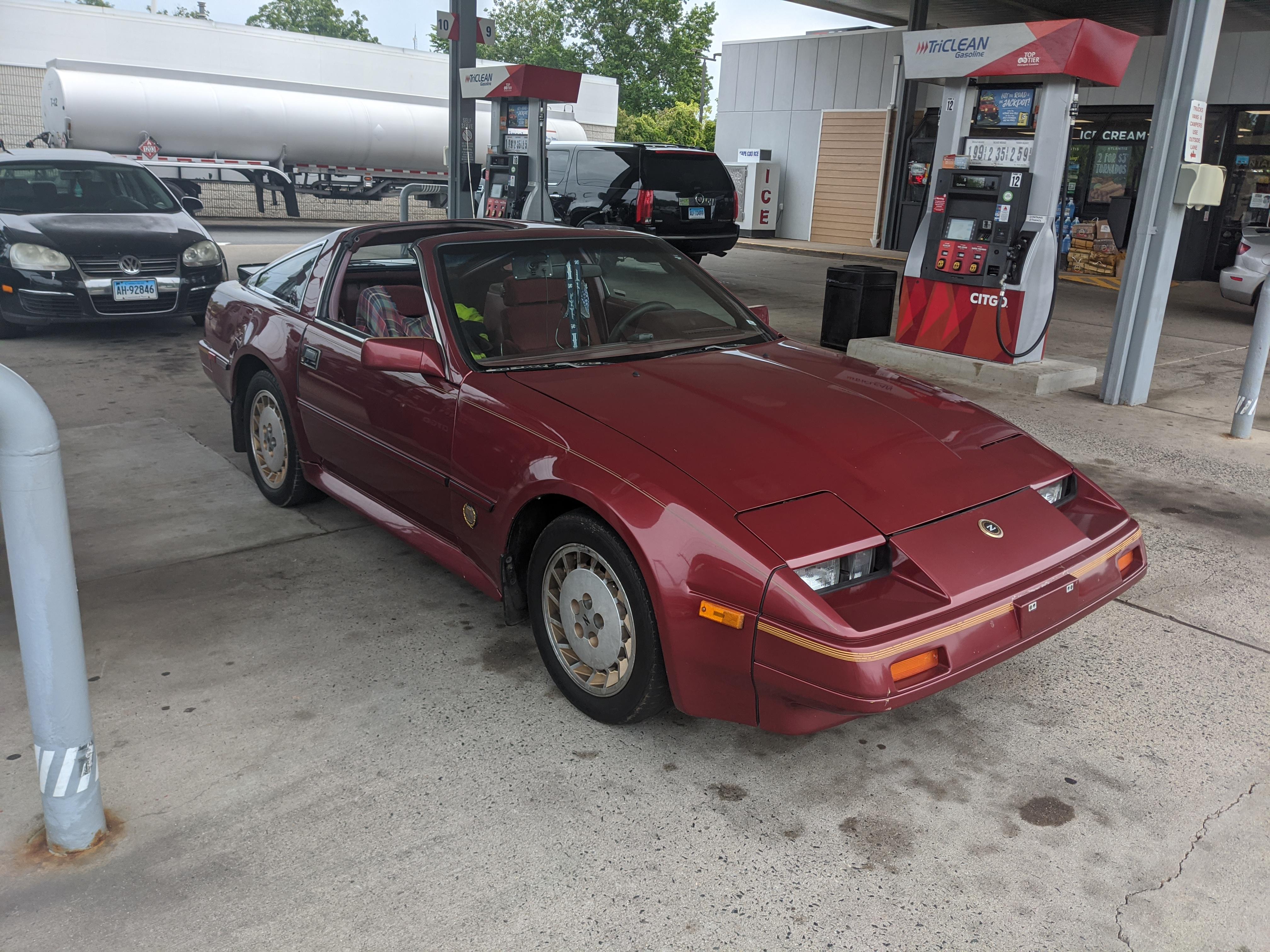 Z 50 year anniversary spotted in the wild. : r/Nissan