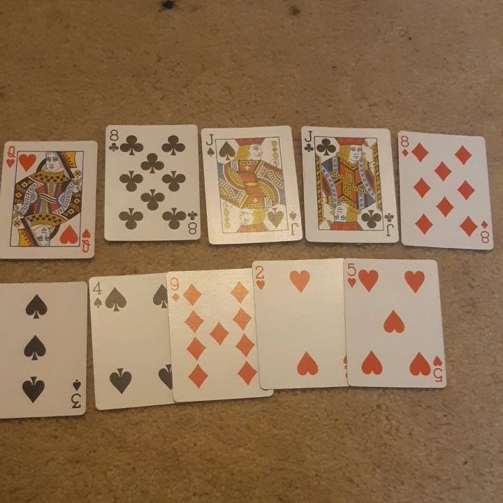 Row 1Does he find me attractive? Row 2 Does he like me back? r