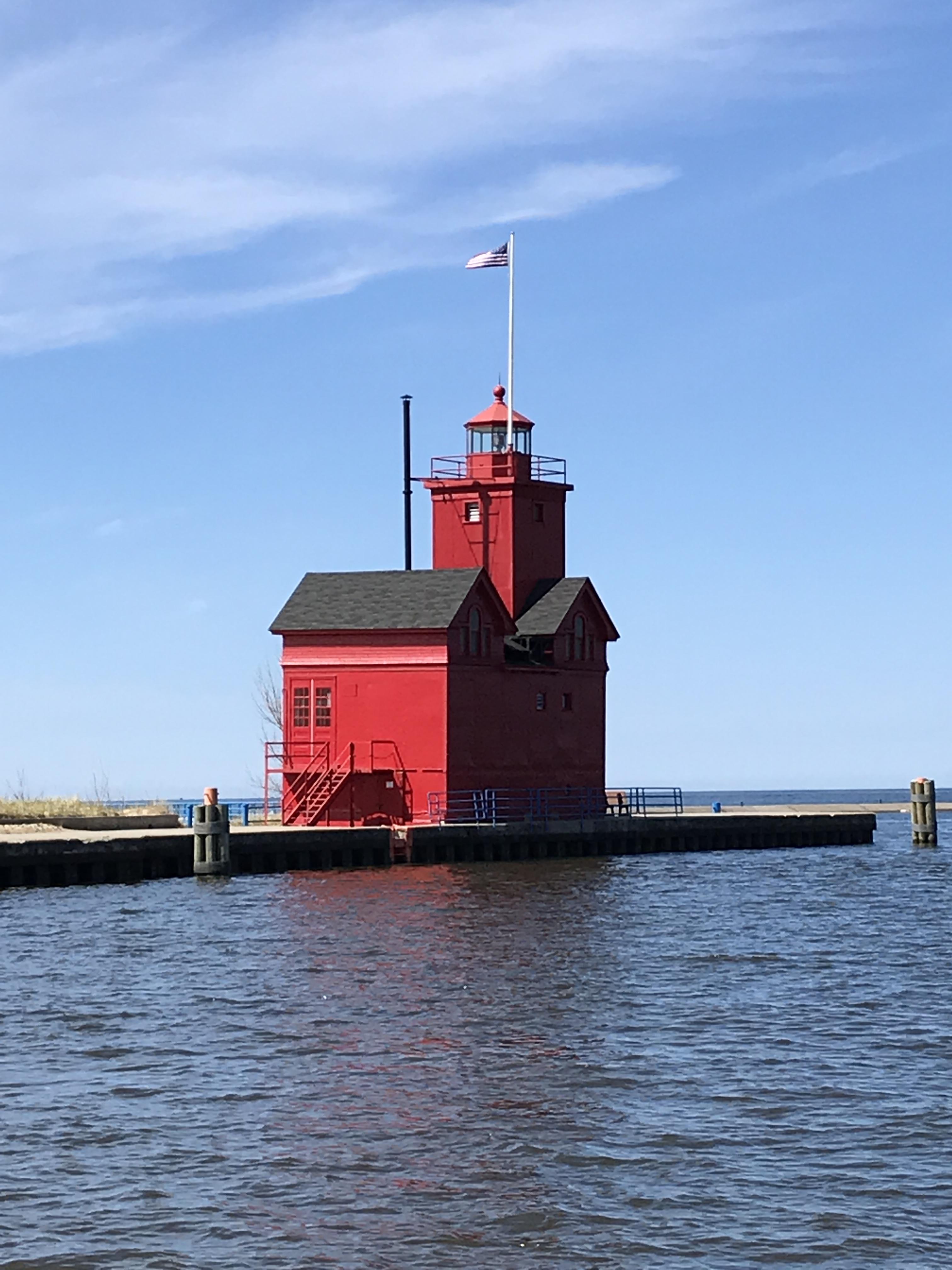 Big Red Lighthouse (Holland Harbor Lighthouse) in Holland, Michigan r