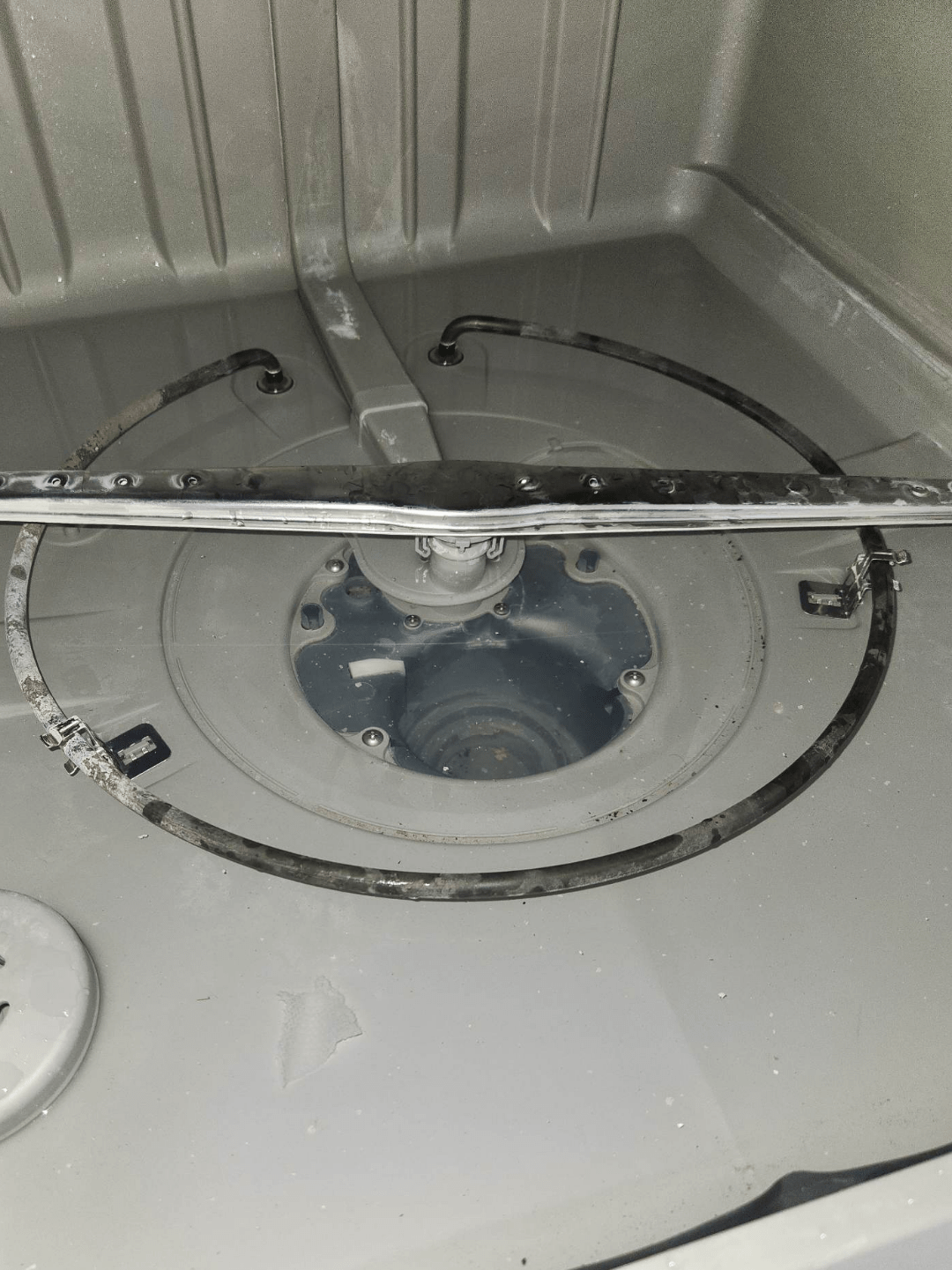 Dishwasher wont drain. Please help. r/HomeMaintenance