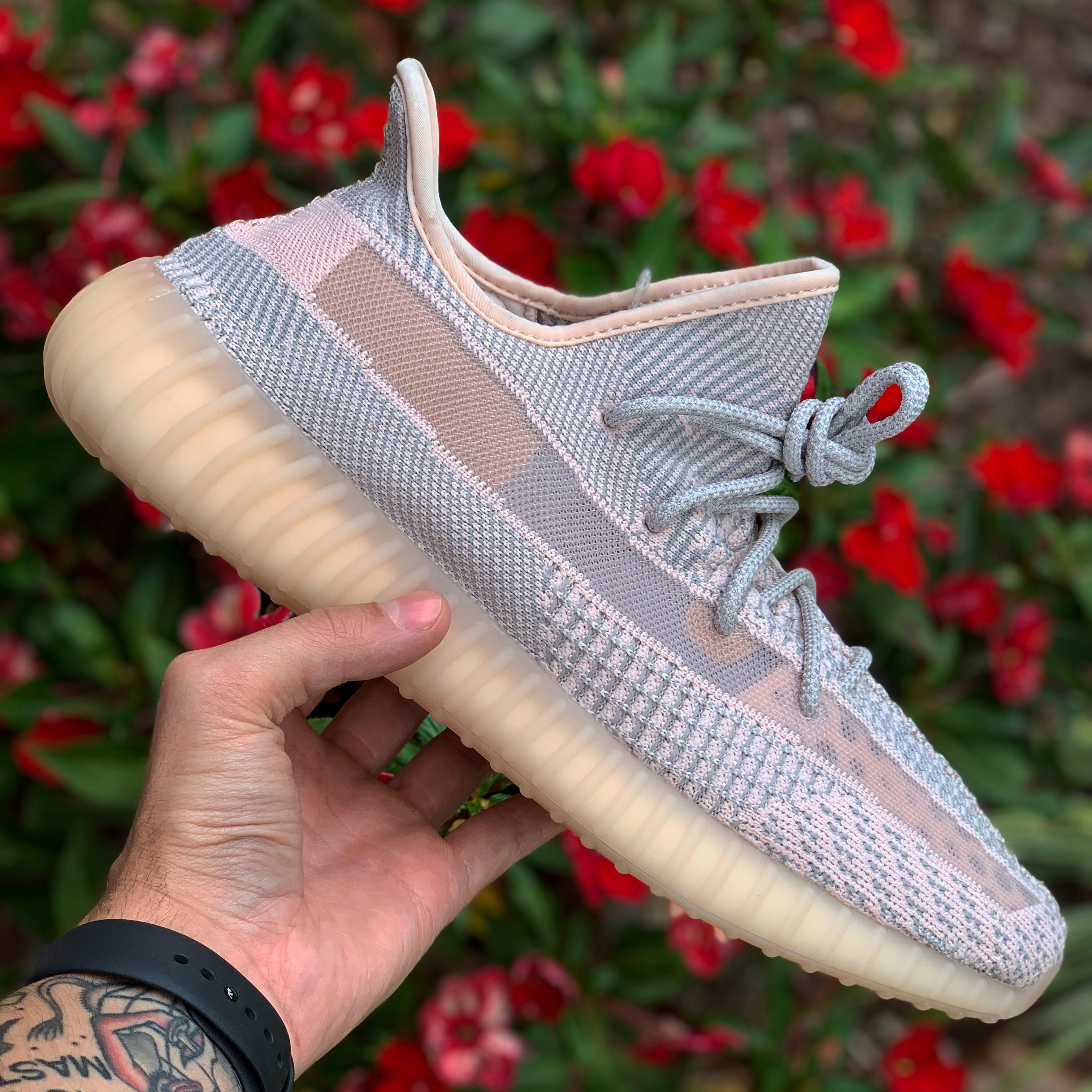 Yeezy Synth 350’s more pink than expected r/Sneakers